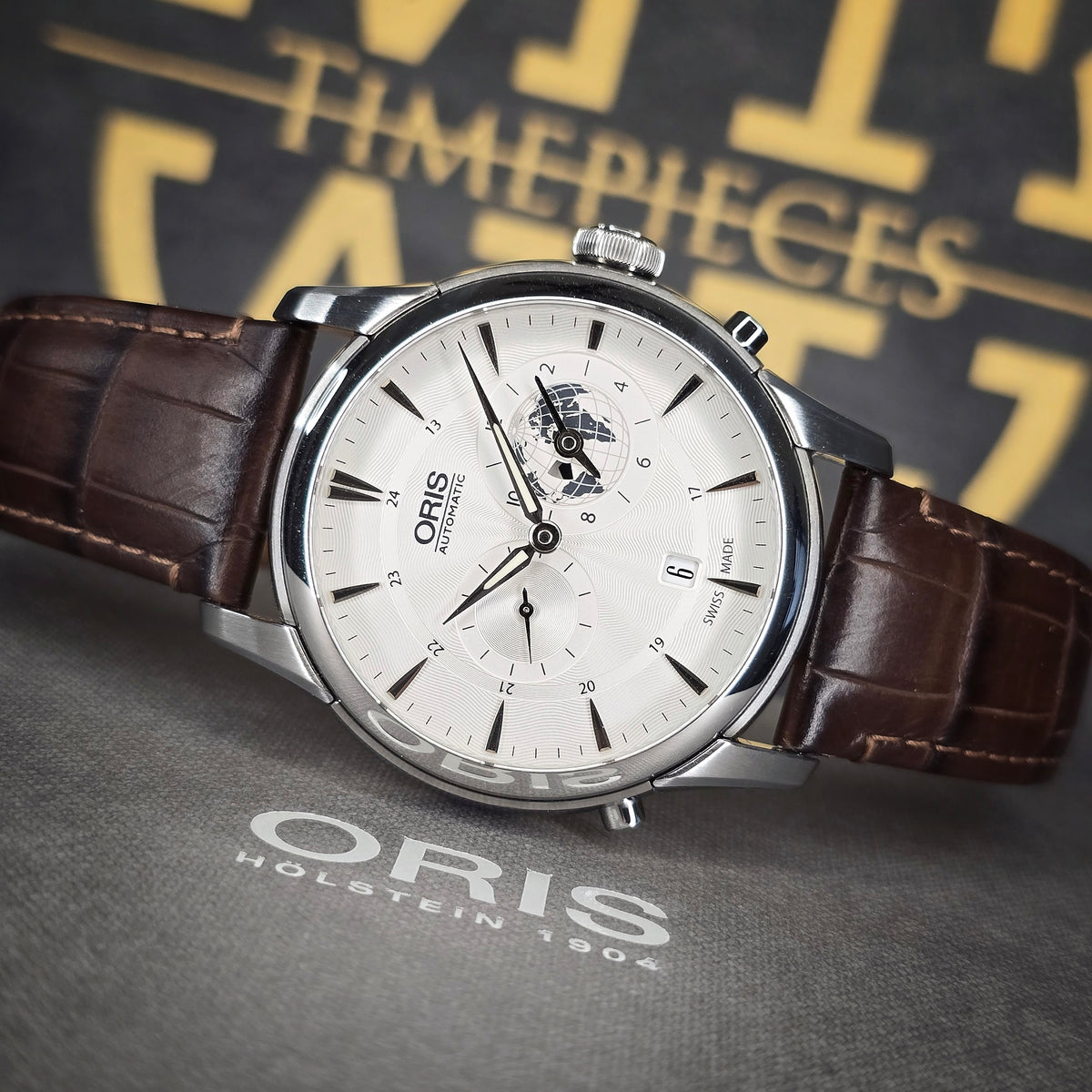 Oris Artelier Greenwich Mean Time front view