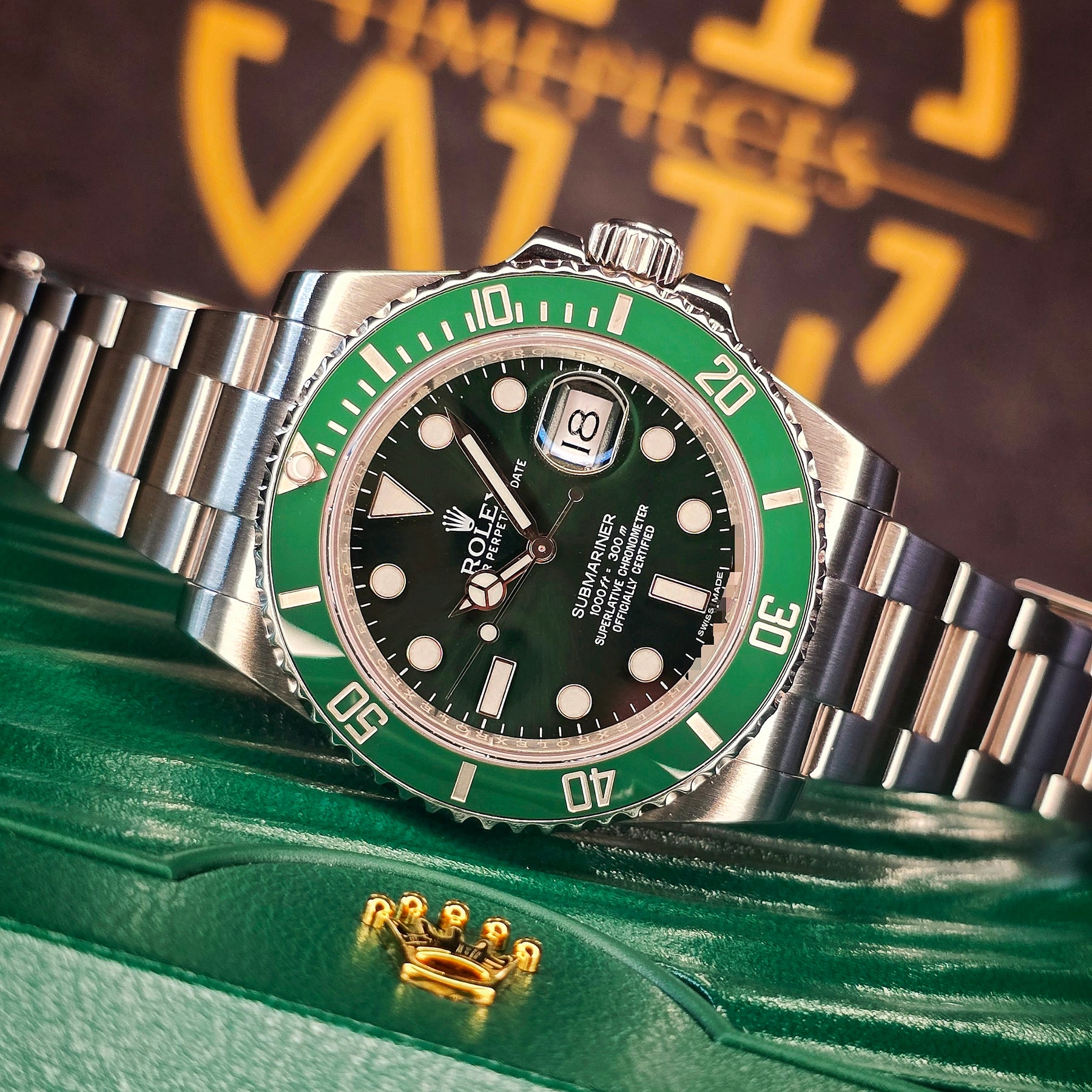 Rolex Submariner Hulk 116610LV front view
