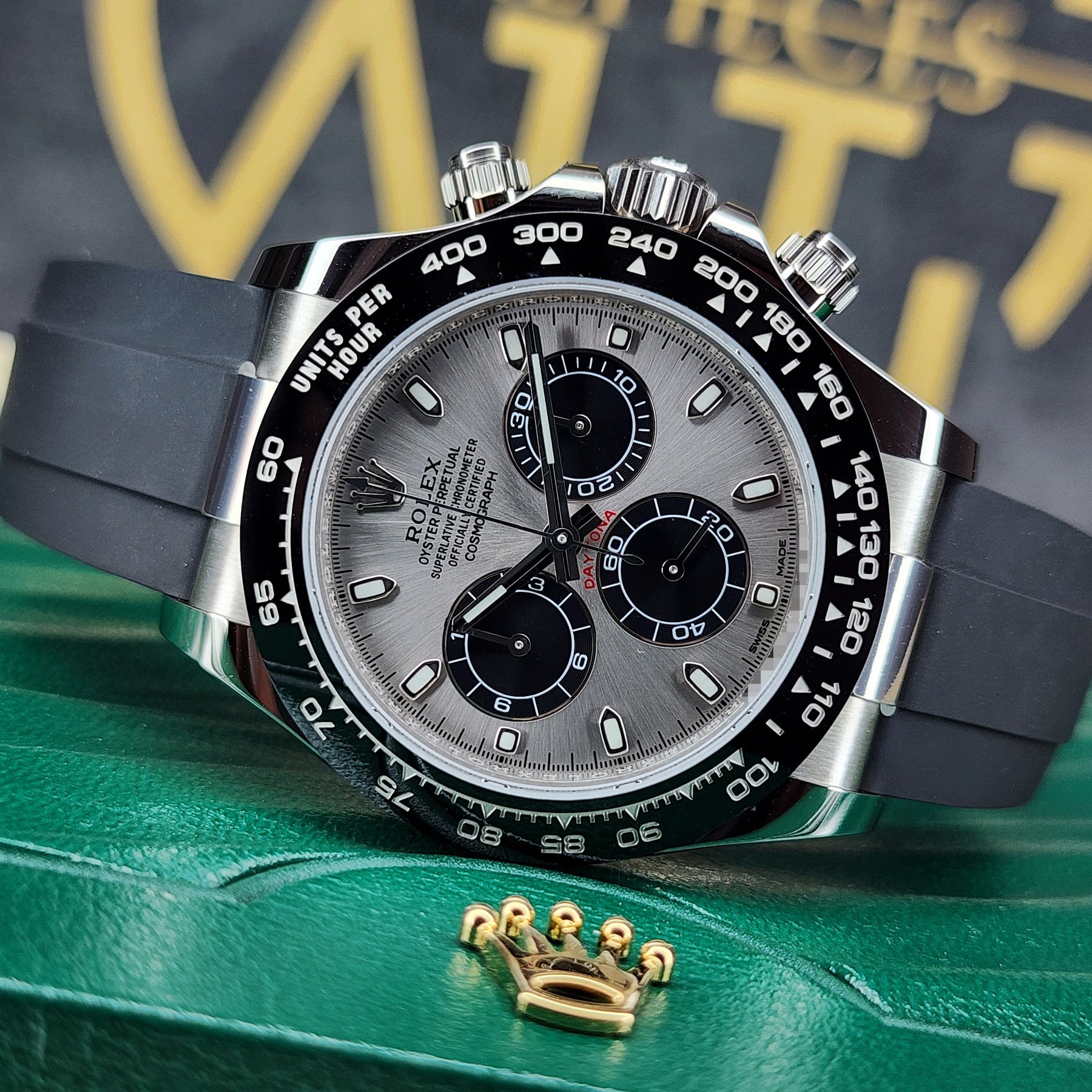 Rolex Cosmograph Daytona 116519LN front view