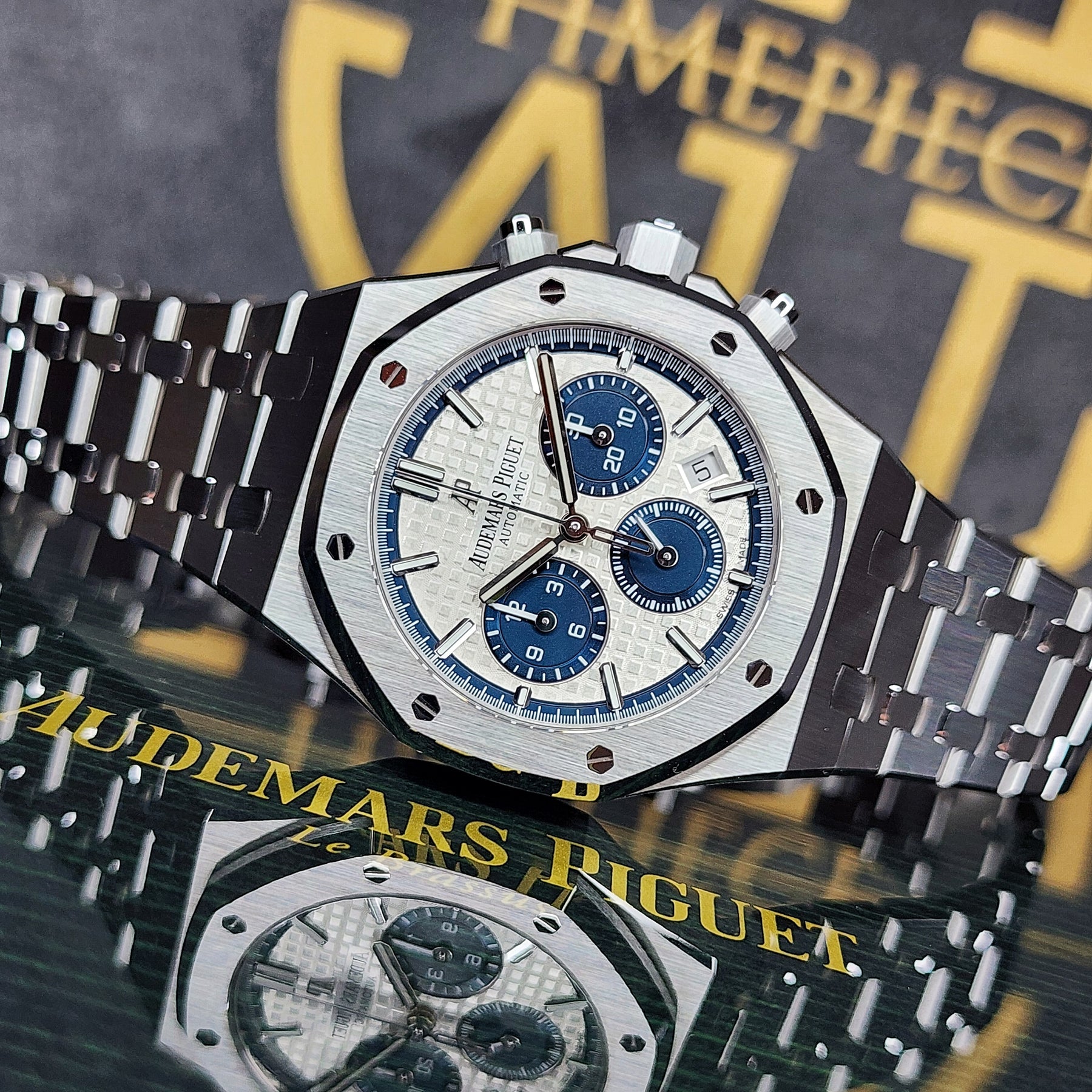 Audemars Piguet Royal Oak 38mm26315st Silver Panda front view