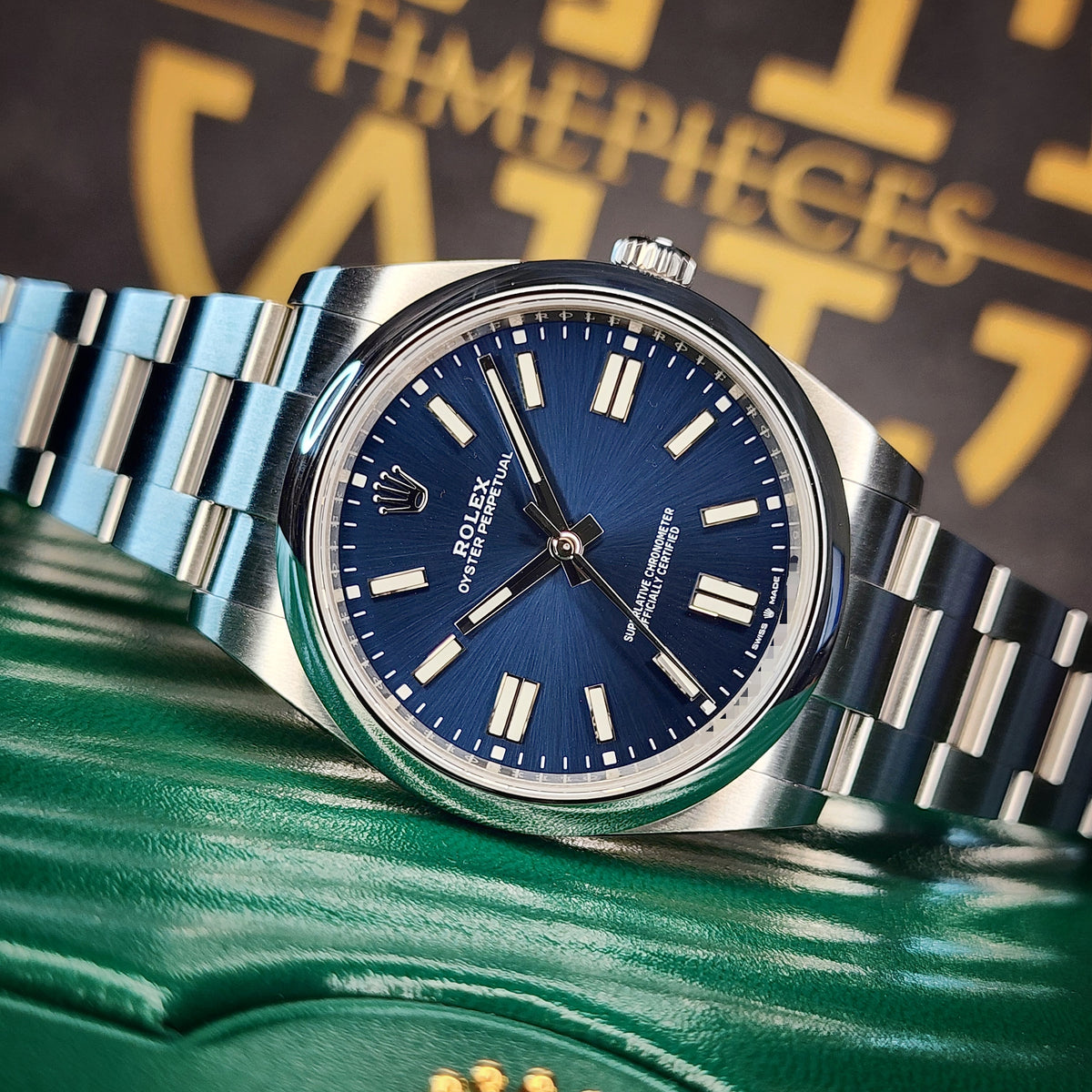 Rolex Oyster Perpetual Blue 124300 front view