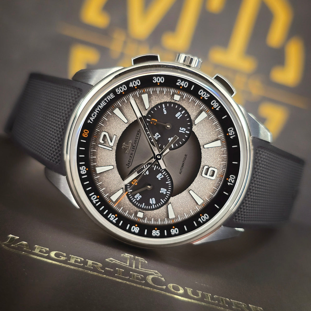 Jeager-LeCoultre Polaris Chronograph Q902843J front view