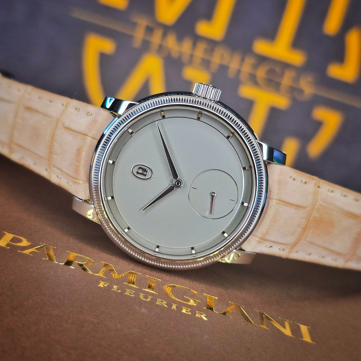 Parmigiani Fleurier Toric Petite Second PFC940 front
