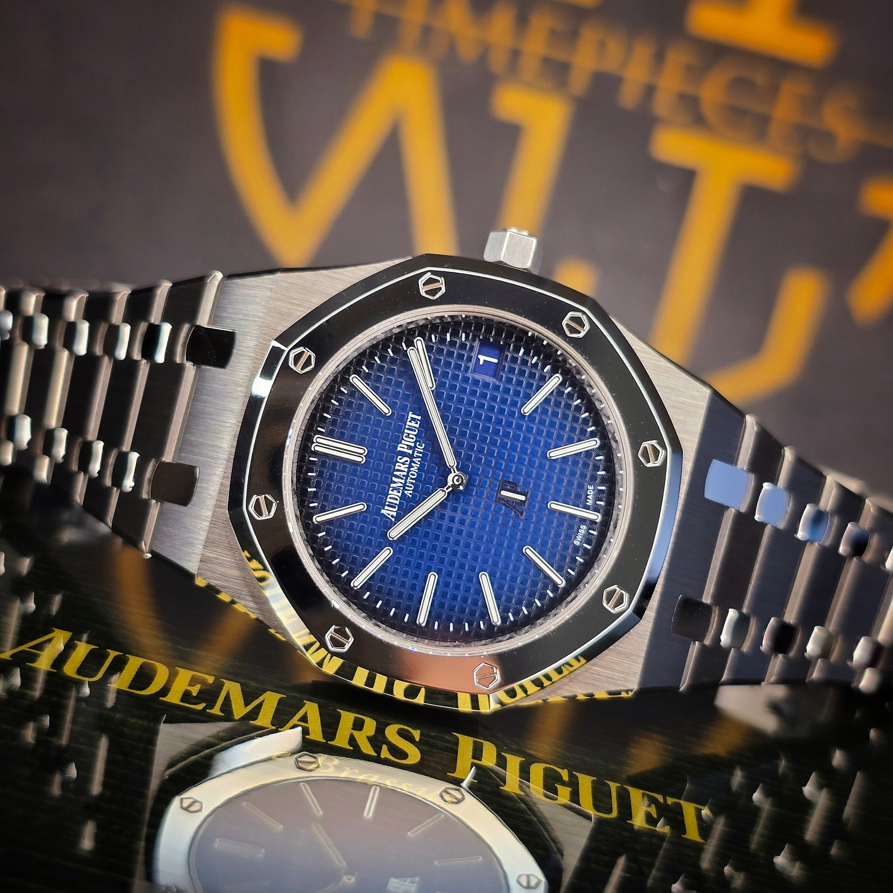 Audemars Piguet Royal Oak Jumbo Extra Thin 15202IP front