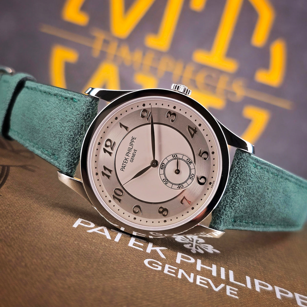 Patek Philippe Calatrava 5196P-001 front
