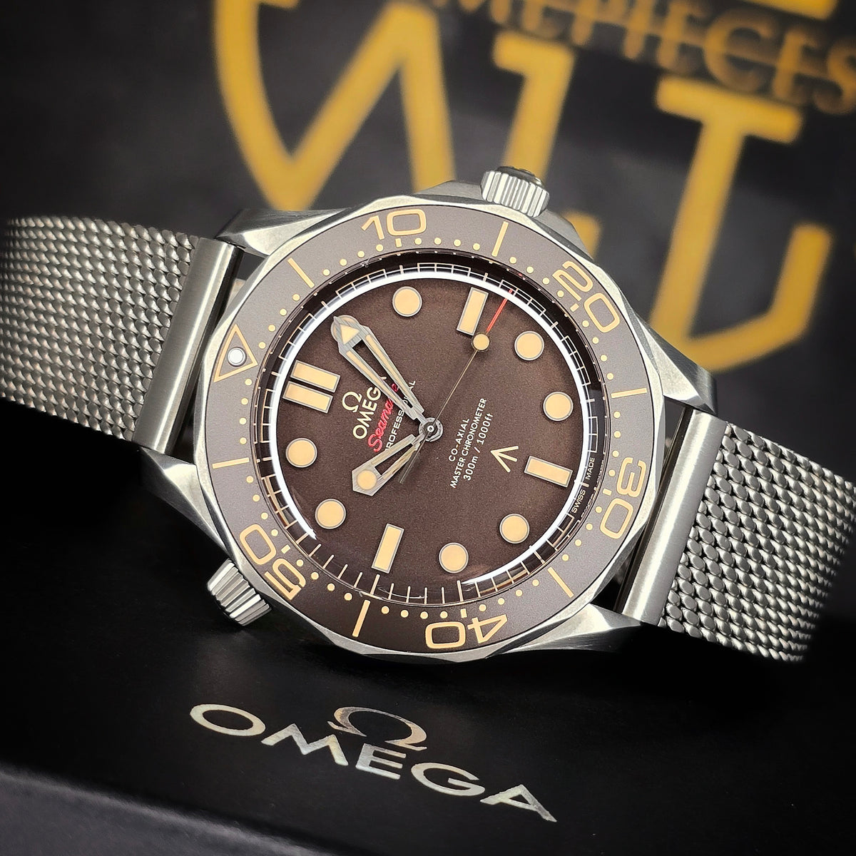 Omega Seamster Diver 300m No Time To Die dial