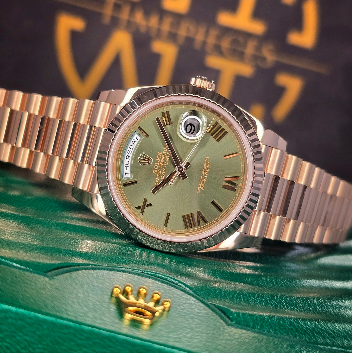 Rolex Day-Date Rose Gold Olive 228235 dial