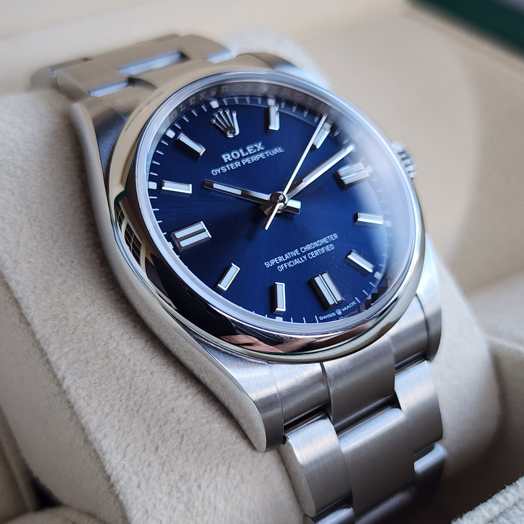 Rolex Oyster Perpetua 126000 Blue Dial left side case view