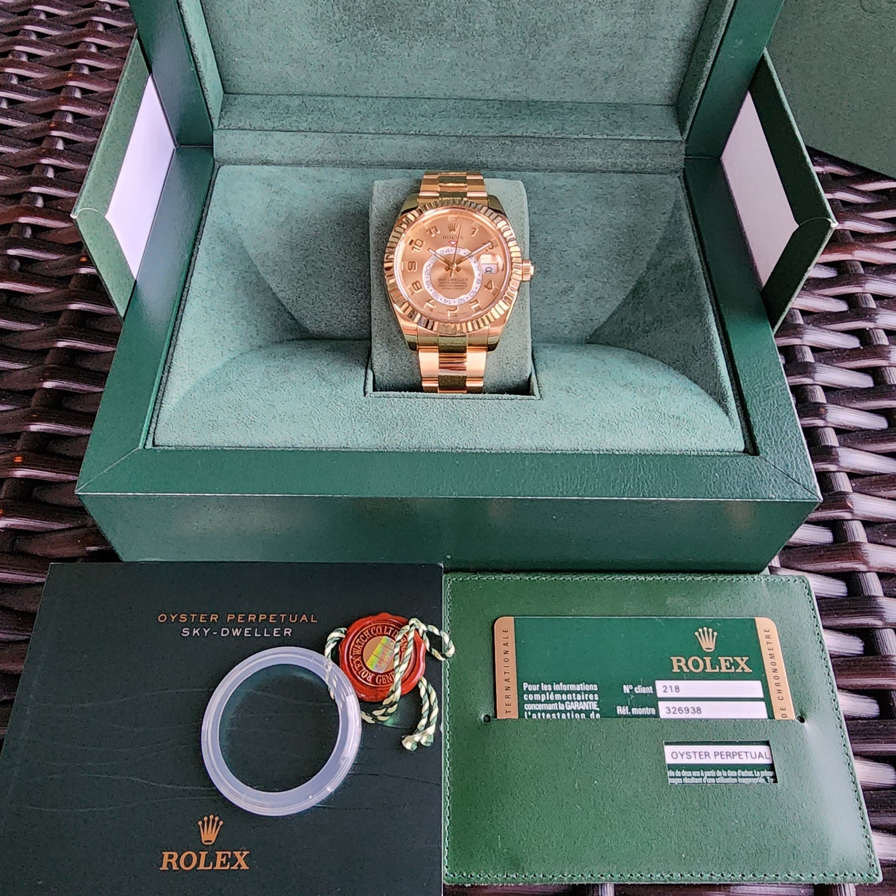 Rolex Sky-Dweller Yellow Gold 326938 full set view
