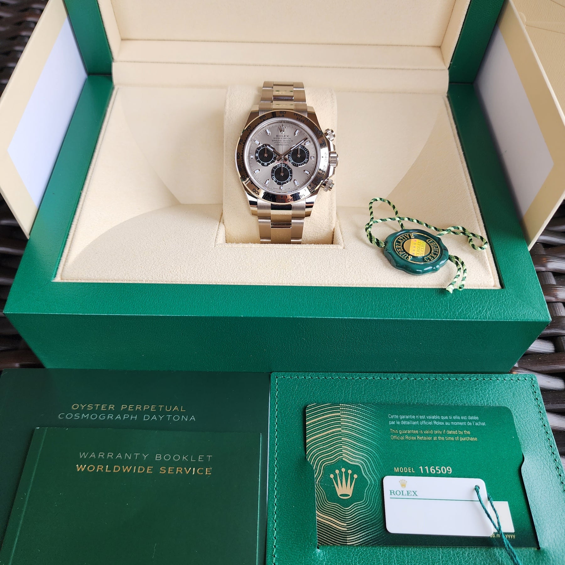 Rolex Cosmograph Daytona White Gold 116509 full set view