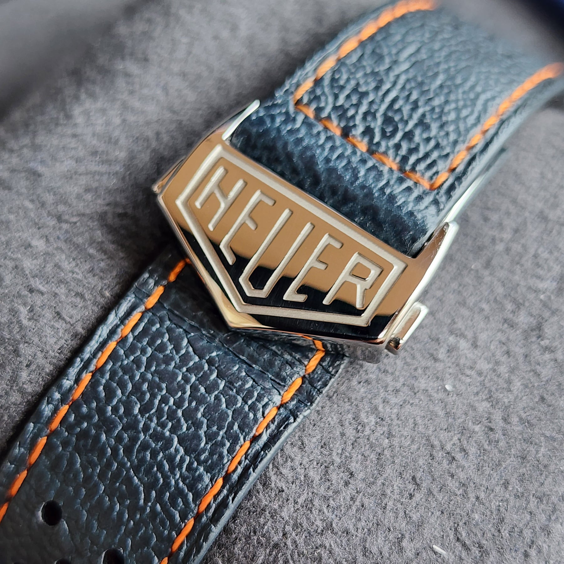 Tag Heuer Monaco Gulf CAW211R clasp view