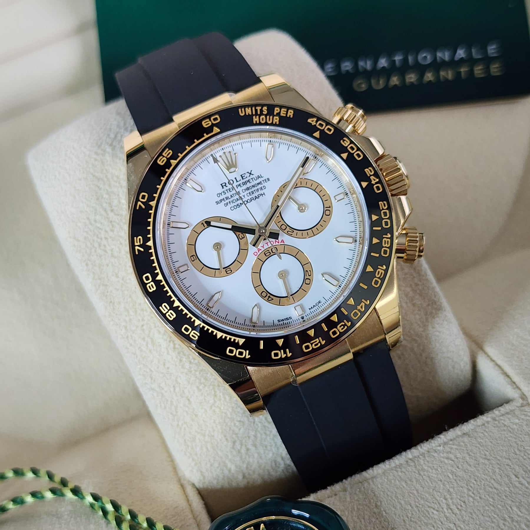 Rolex Daytona Yellow Gold Oysterflex 126618LN front view