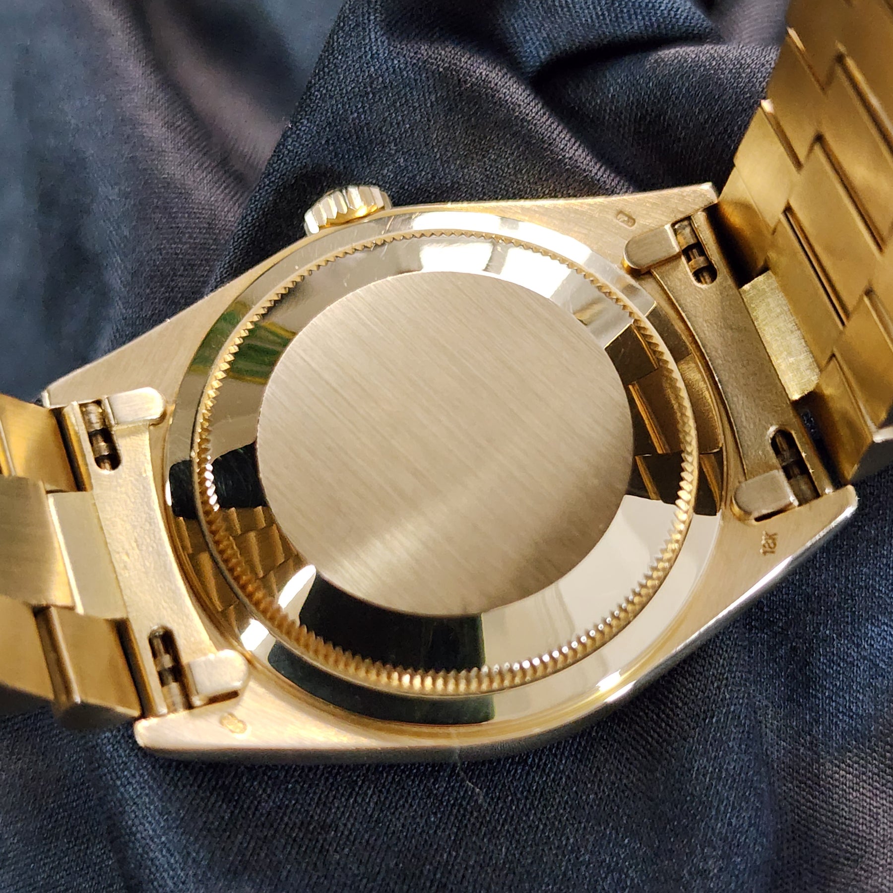 Rolex Day-Date 36 Diamond Baguette Dial 18238 caseback view