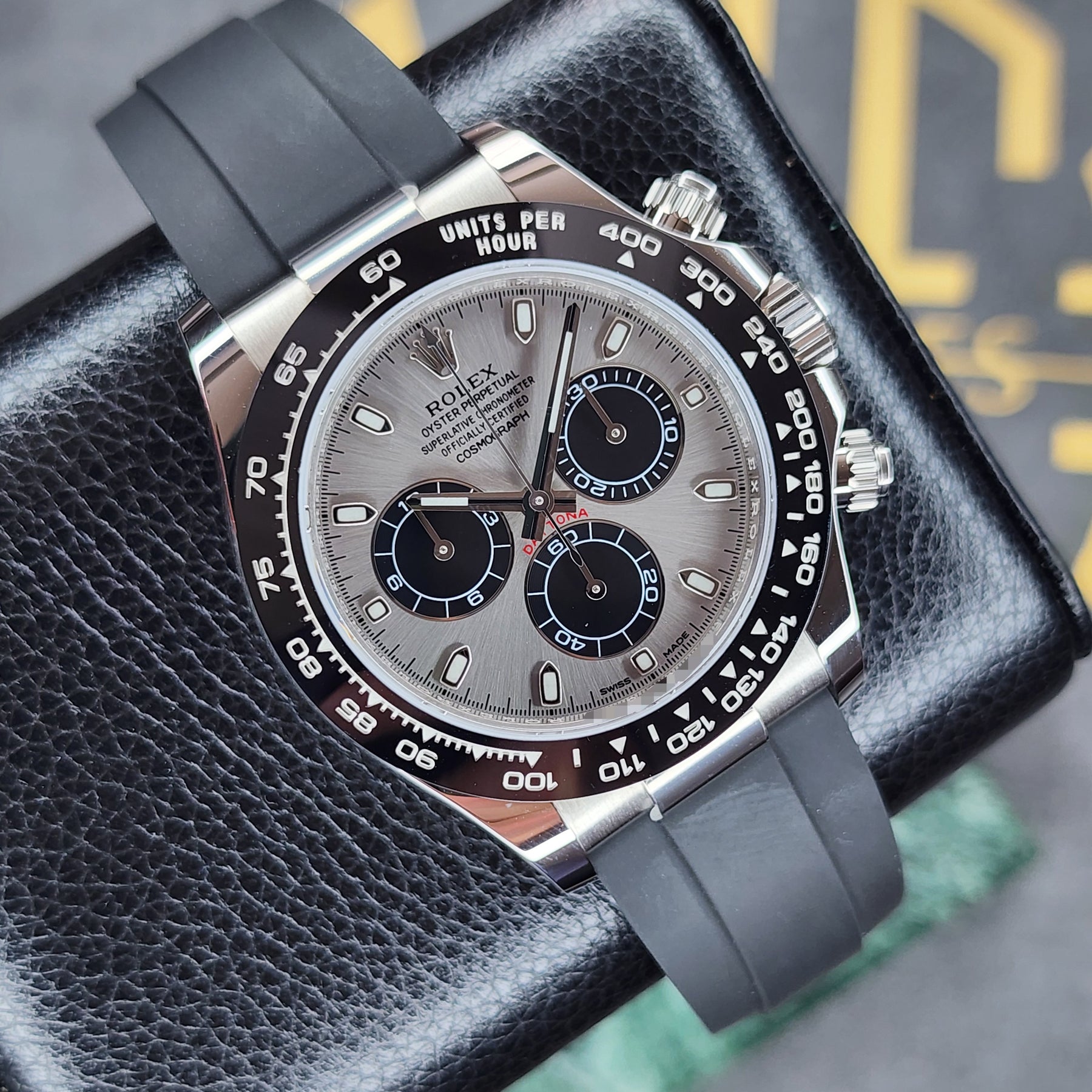 Rolex Cosmograph Daytona 116519LN front view