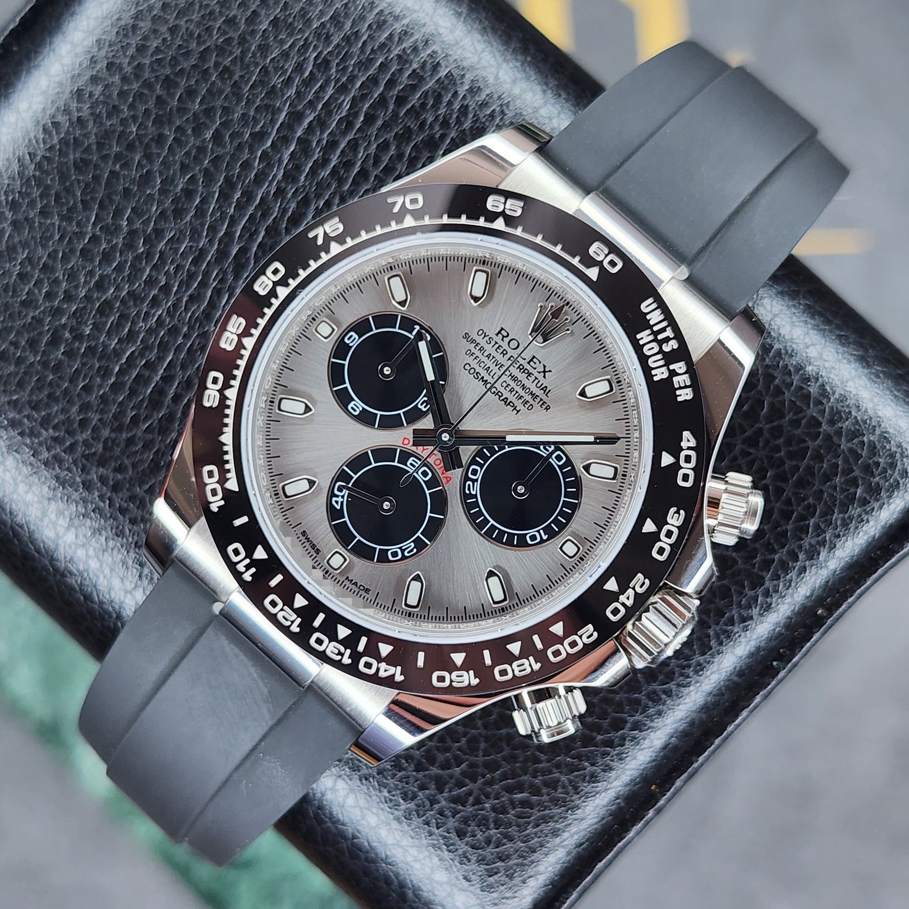 Rolex Cosmograph Daytona 116519LN front view