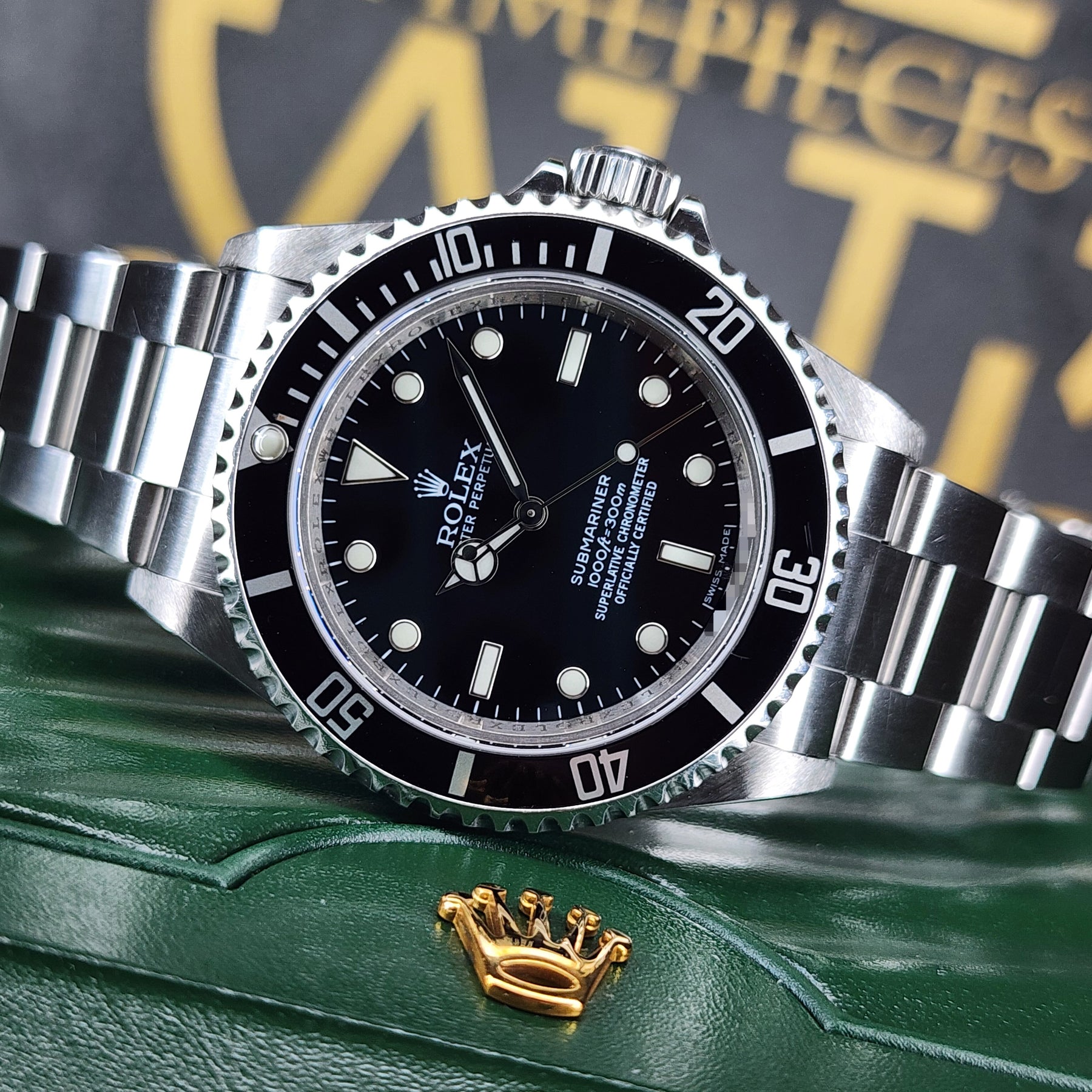 Rolex Submariner 14060M front view