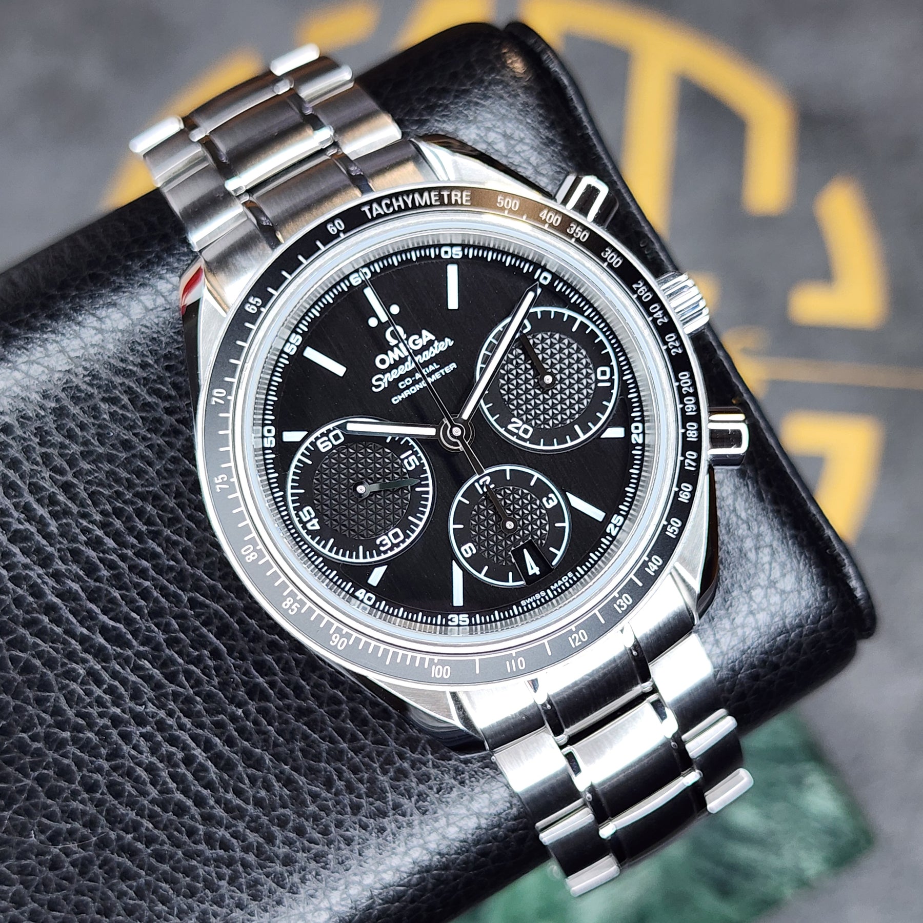 Omega Speedmaster Racing 40mm dial view