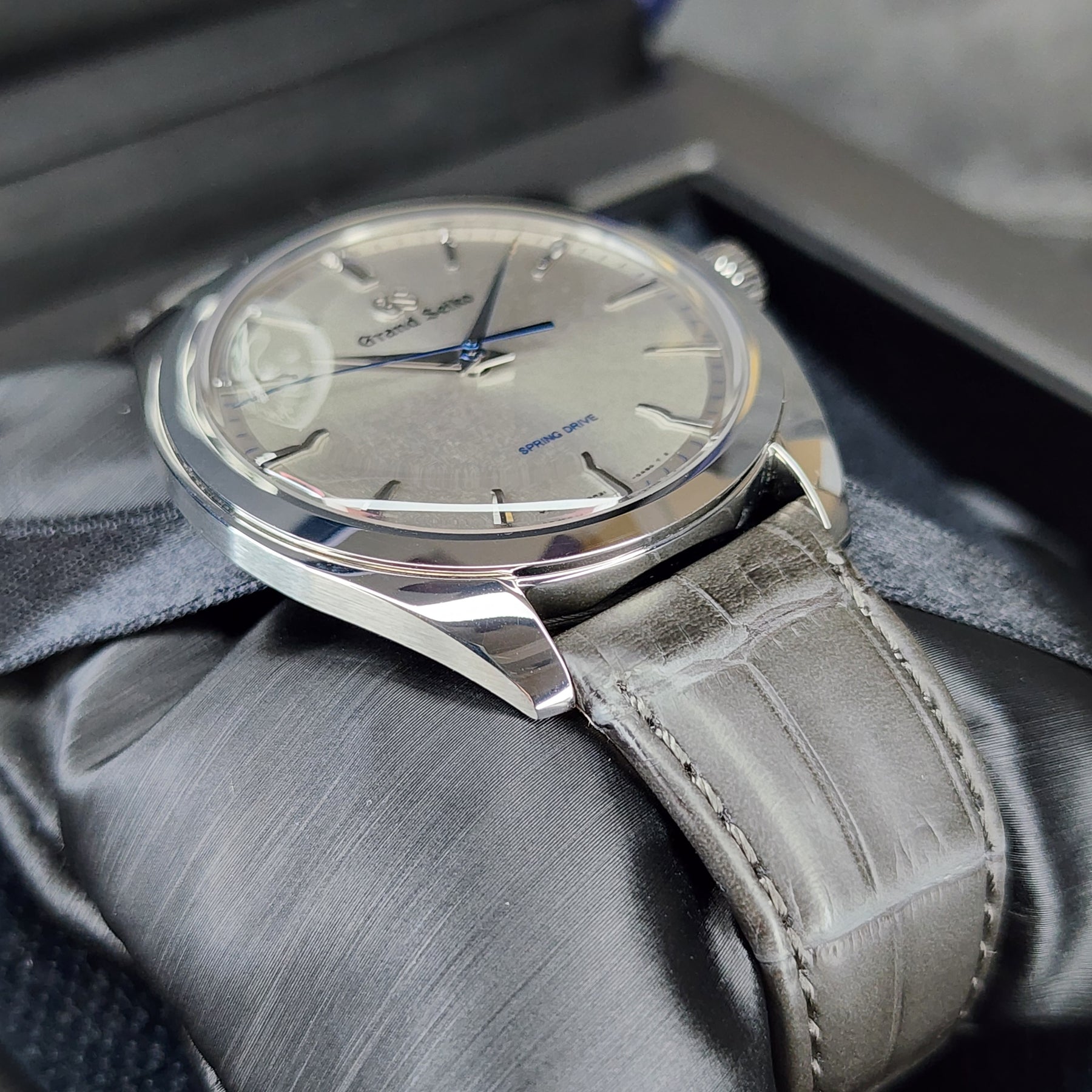 Grand Seiko GS9 Club USA SBGY023 lug view