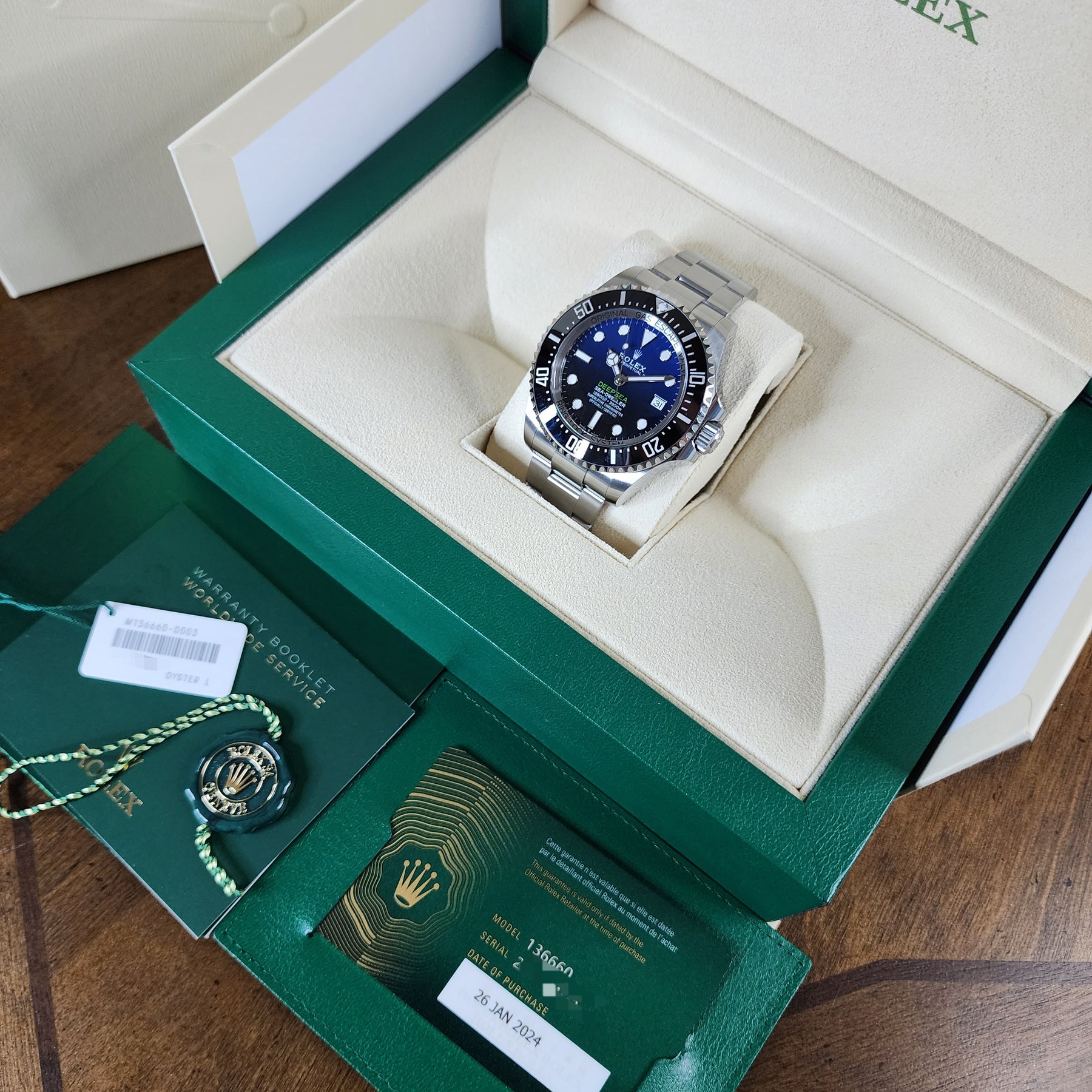 Rolex Deepsea James Cameron 136660 full set view
