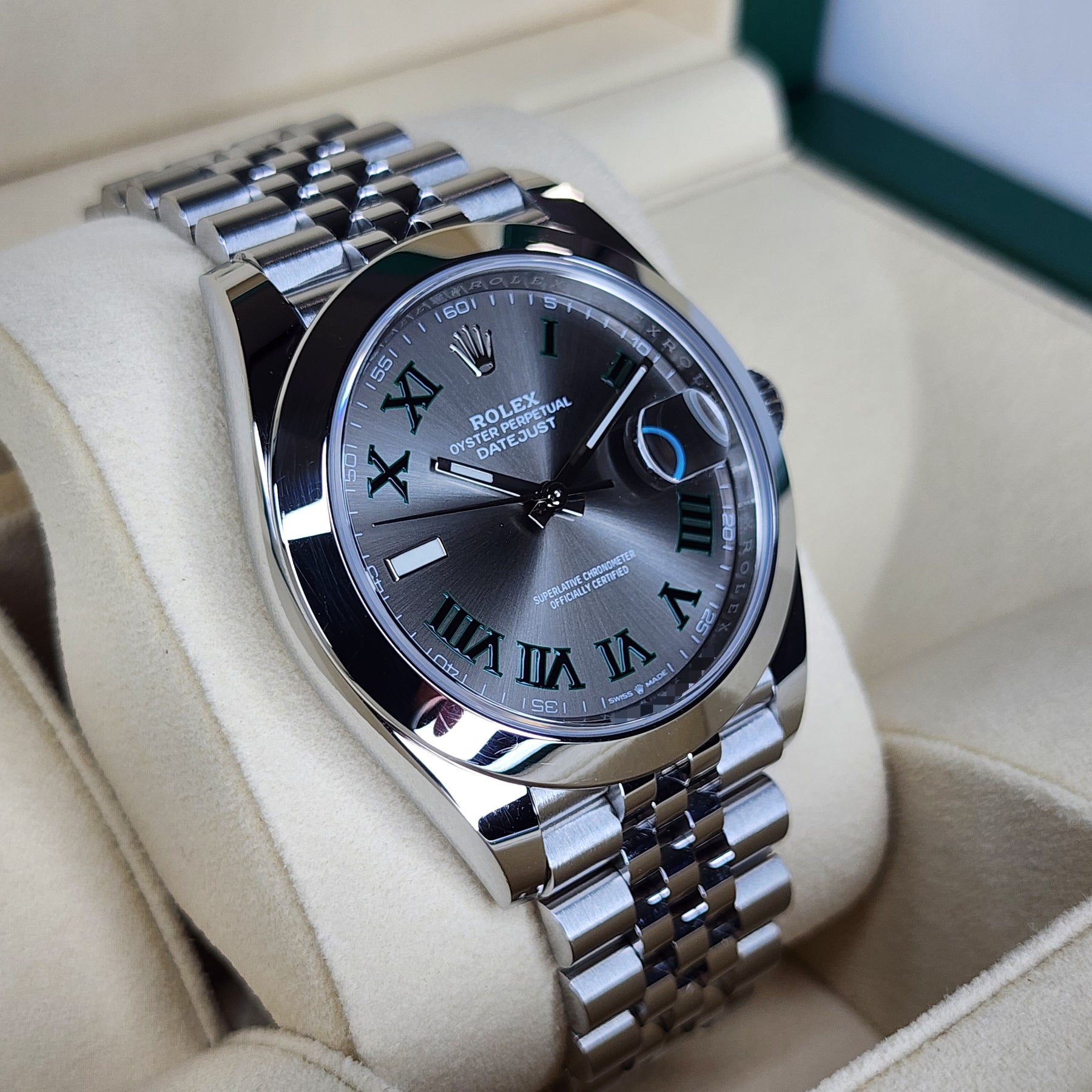 Rolex Datejust Wimbledon 126300 left side view