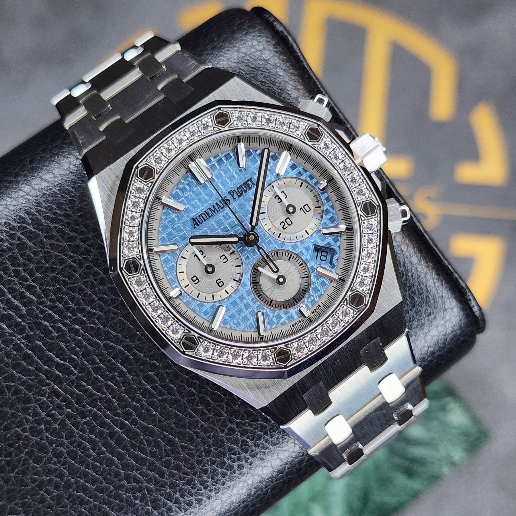 Audemars Piguet Royal Oak Chrono 38mm 26715ST front view