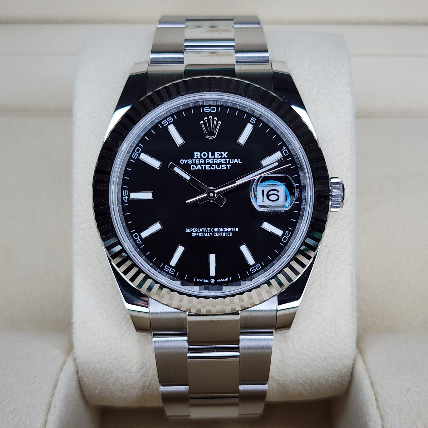 Rolex Datejust Bright Black Dial 136334 front view