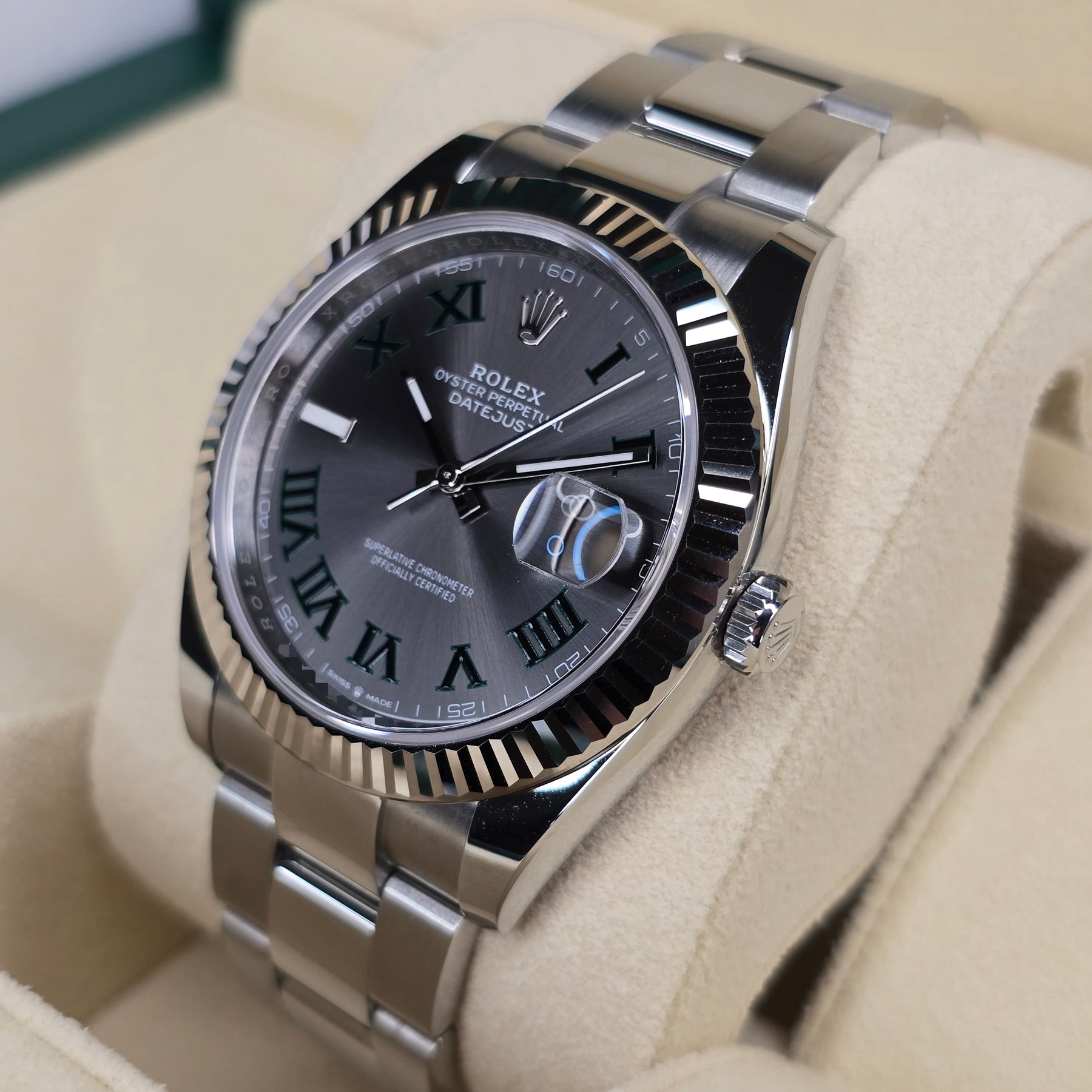 Rolex Datejust Wimbledon 126334 right side case view