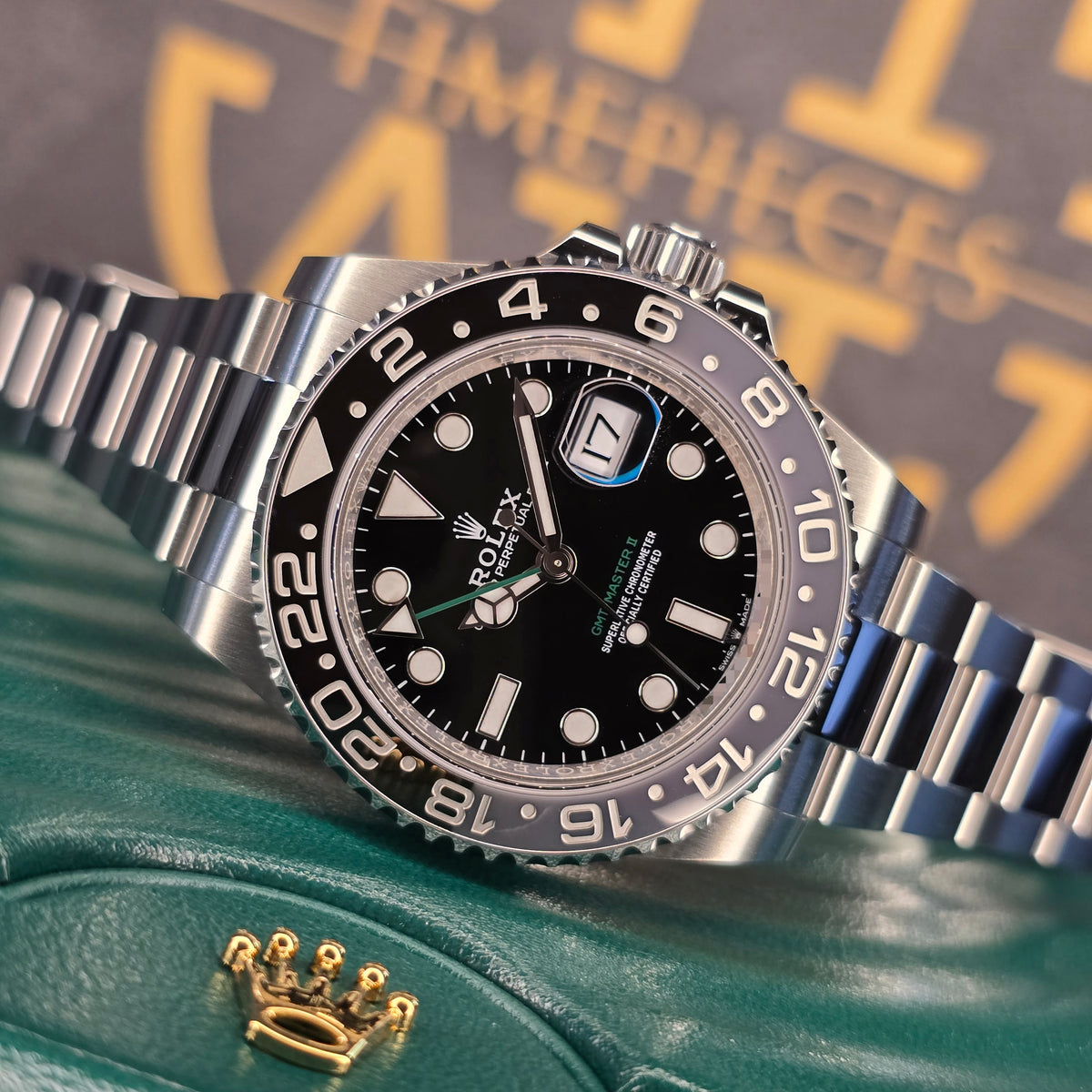 Rolex GMT-Master II John Wayne 126710GRNR front view