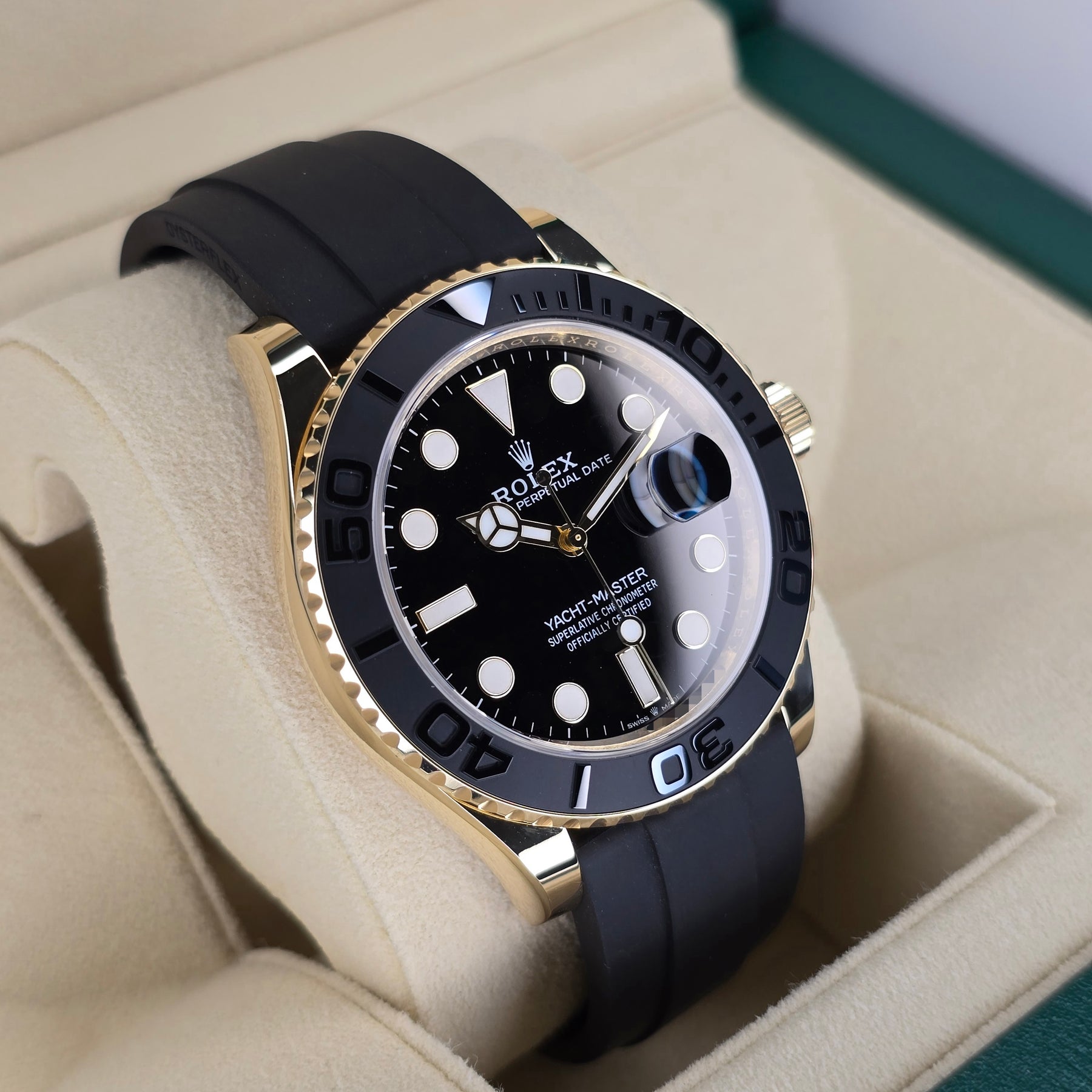 Rolex Yacht-Master 226658 left side case view