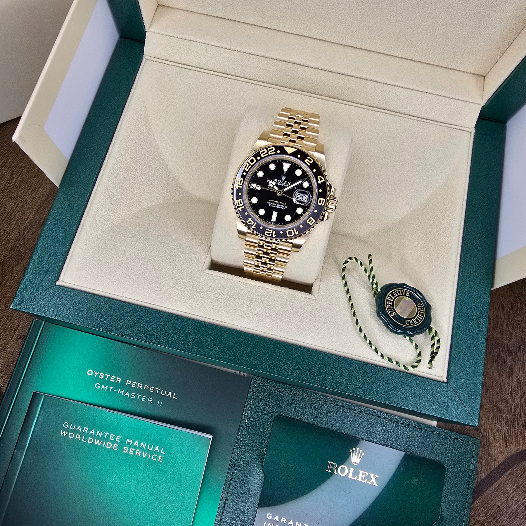 Rolex GMT-Master II 126718GRNR full set view