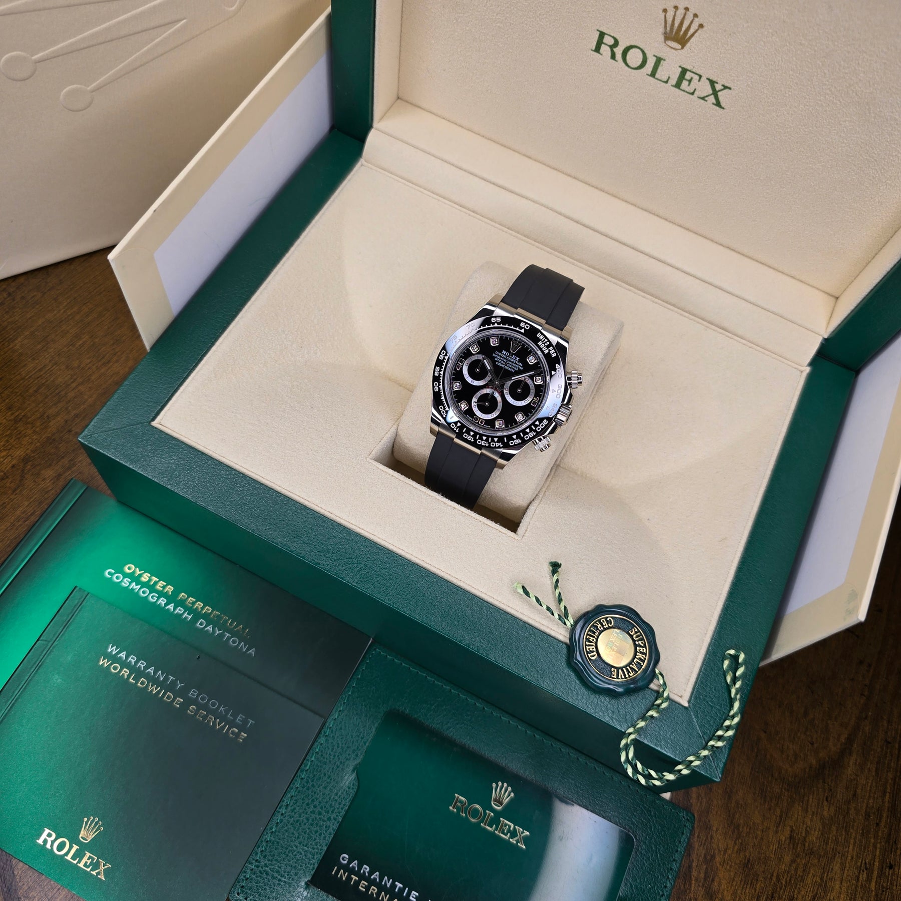 Rolex Daytona Oysterflex 116519LN full set view