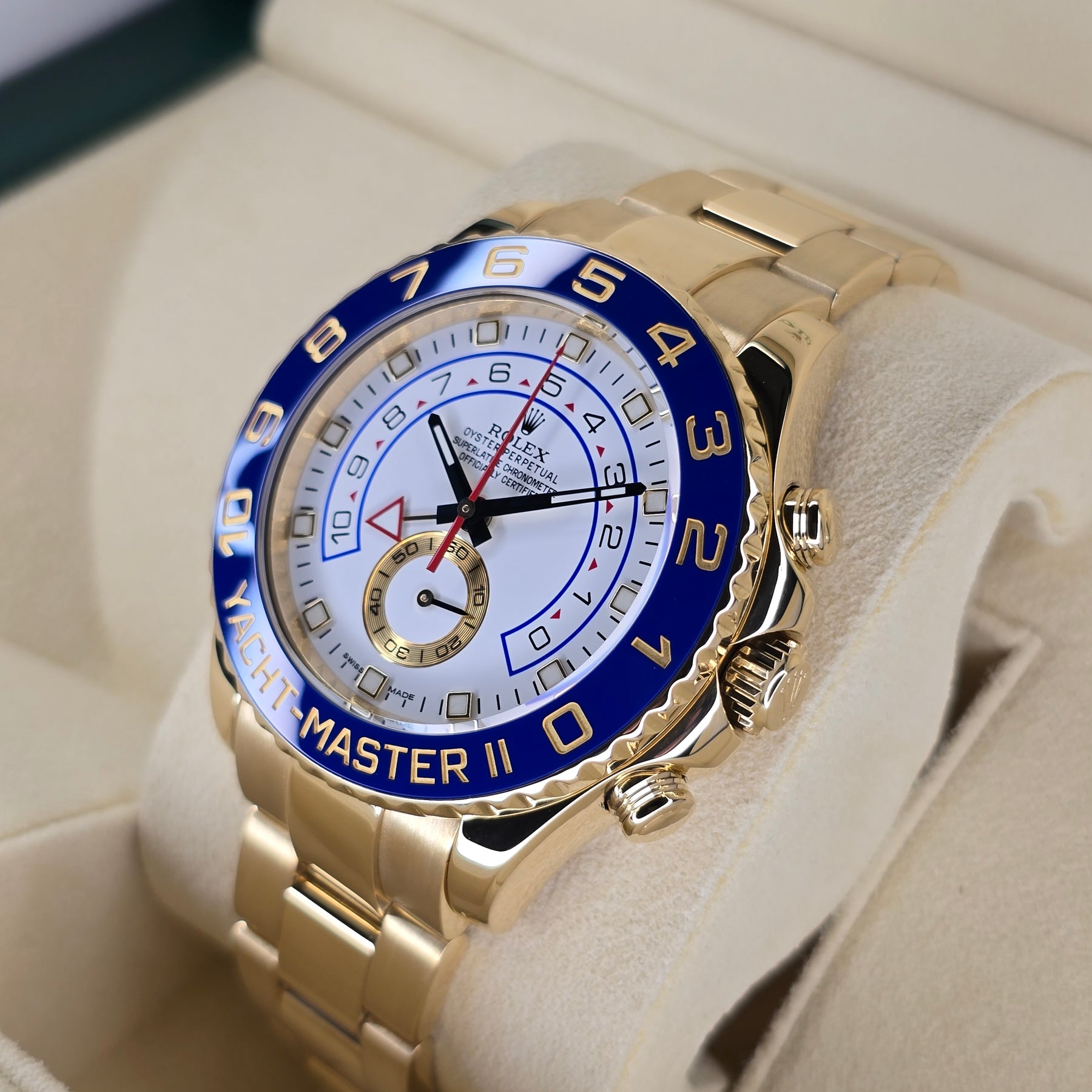 Rolex Yacht-Master II 116688 right side case view
