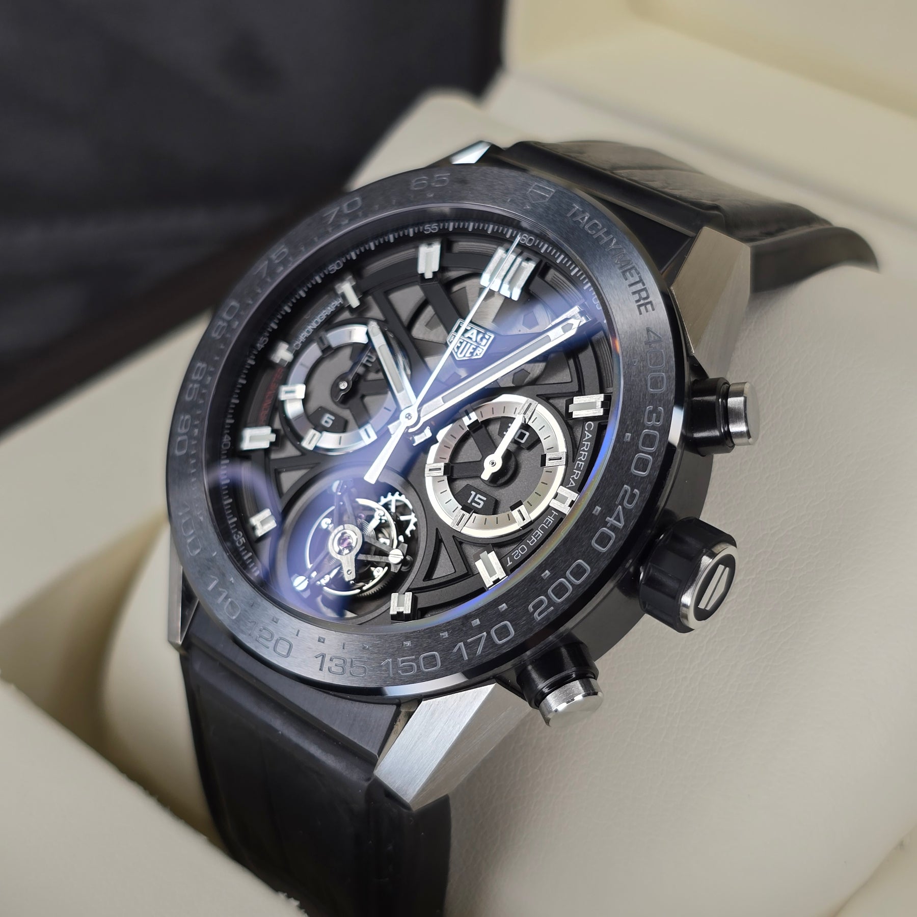 Tag Heuer Carrera Tourbillon CAR5A8Y right side case view