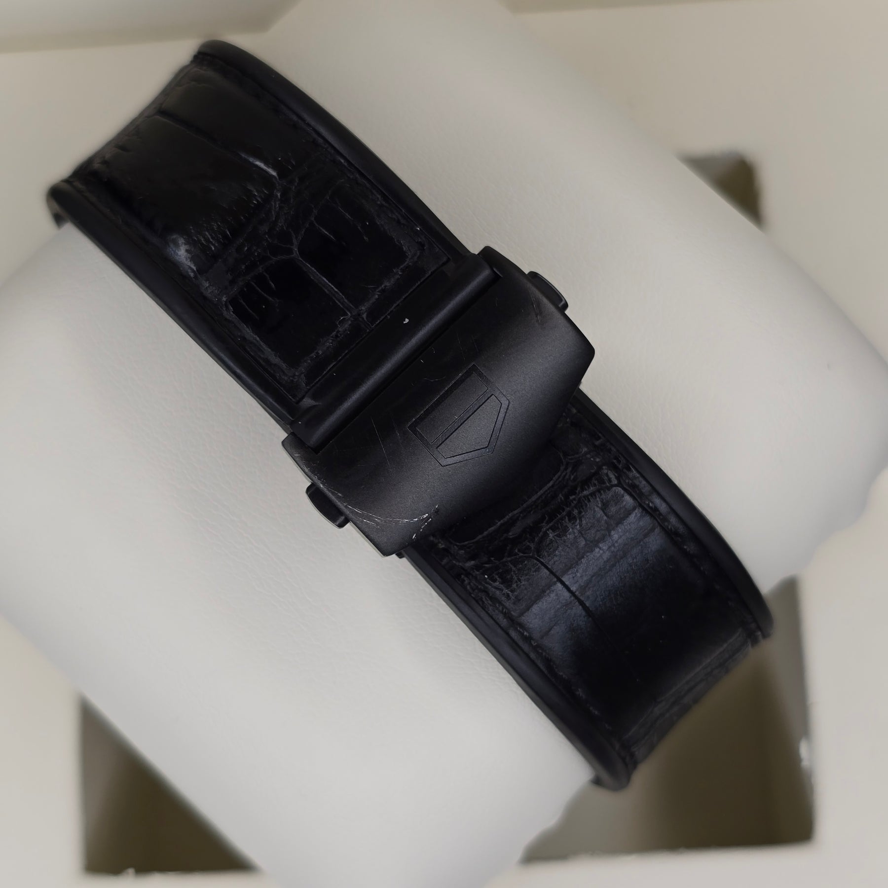 Tag Heuer Carrera Tourbillon CAR5A8Y clasp view