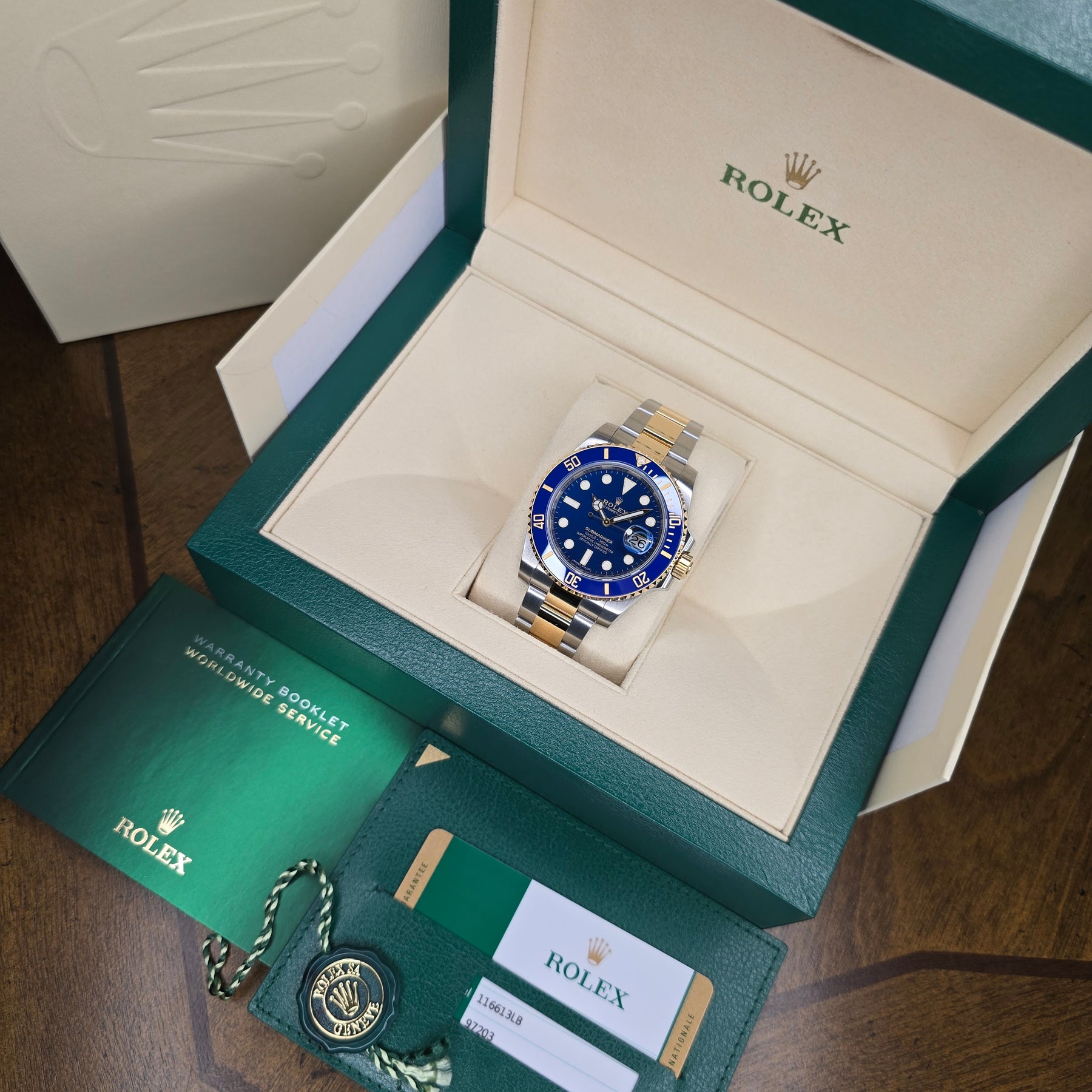 Rolex Submariner Date 116613LB Bluesy full set