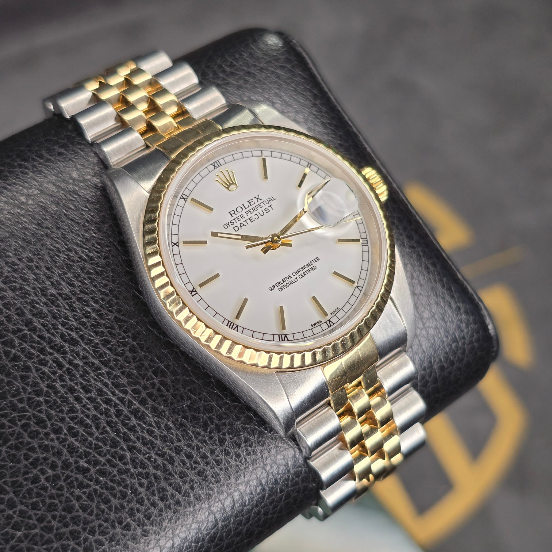 Rolex Datejust 36 Two-Tone 16233 left side case view