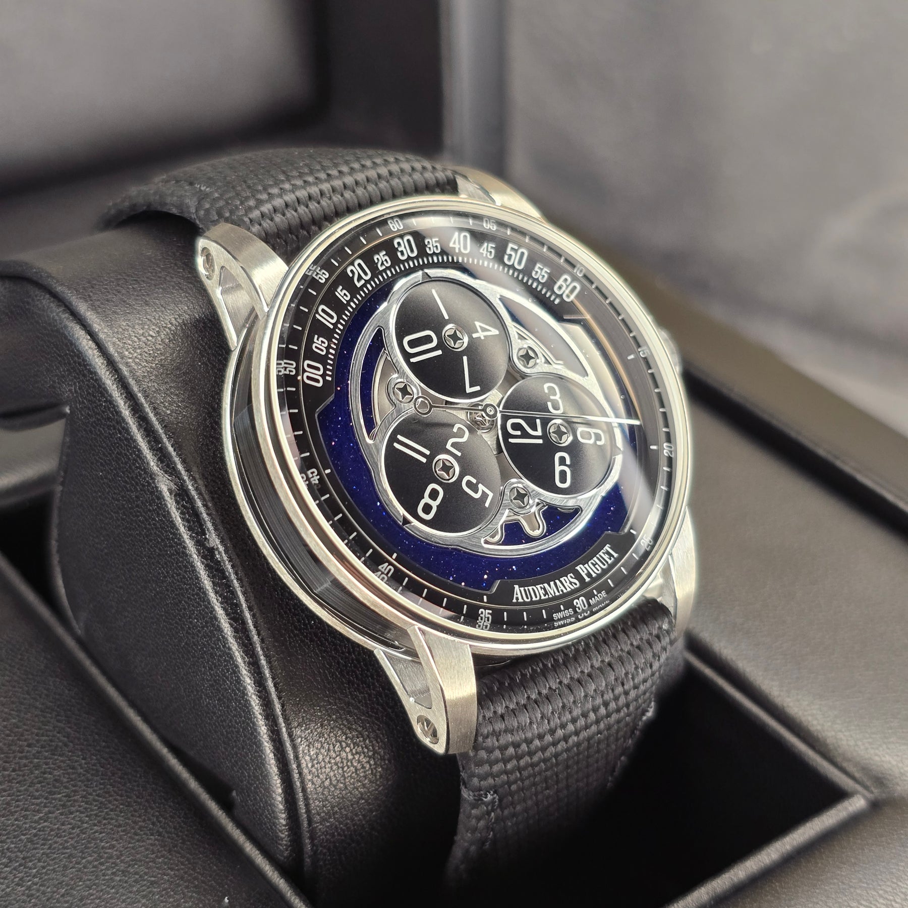 Audemars Piguet Code 11.59 Starwheel left side case view