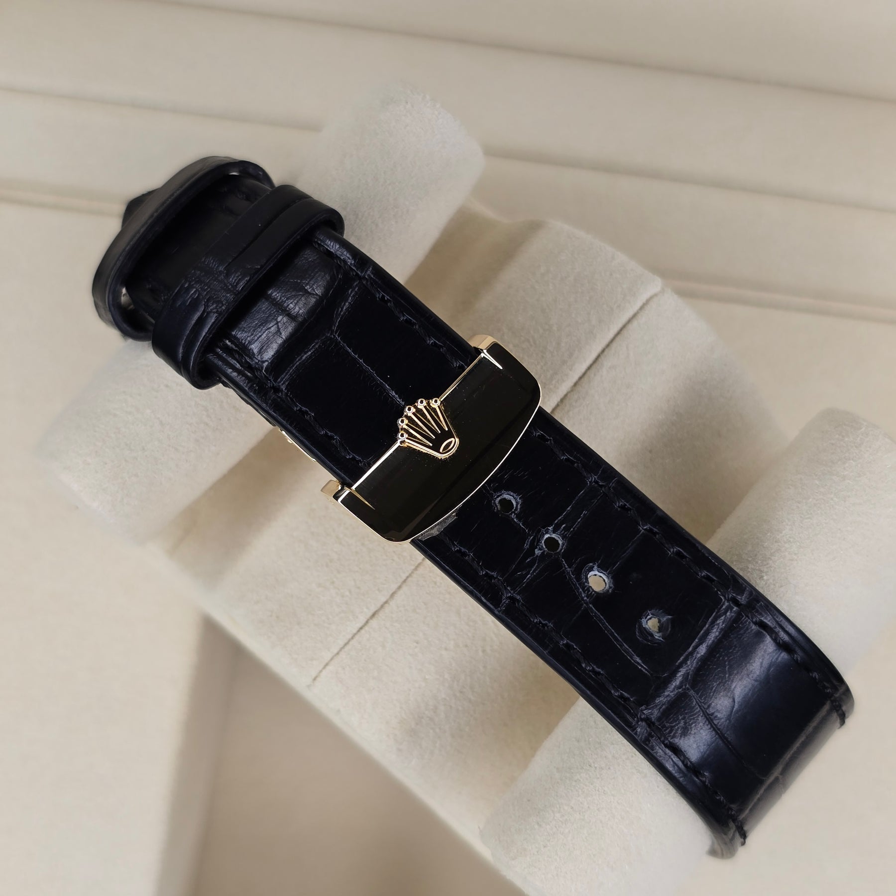 Rolex Perpetual 1908 52508 clasp view
