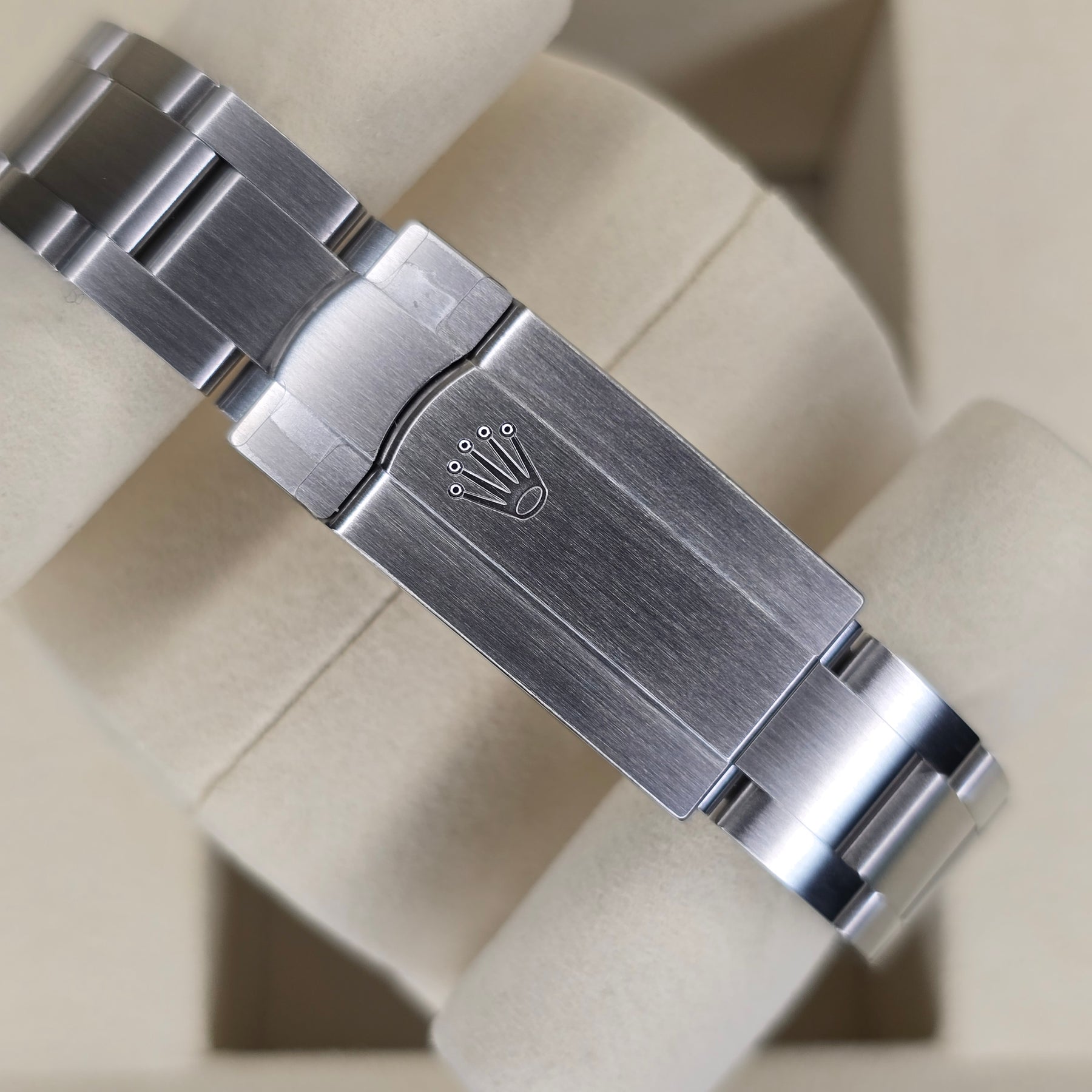 Rolex Oyster Perpetual 277200 Candy Pink clasp