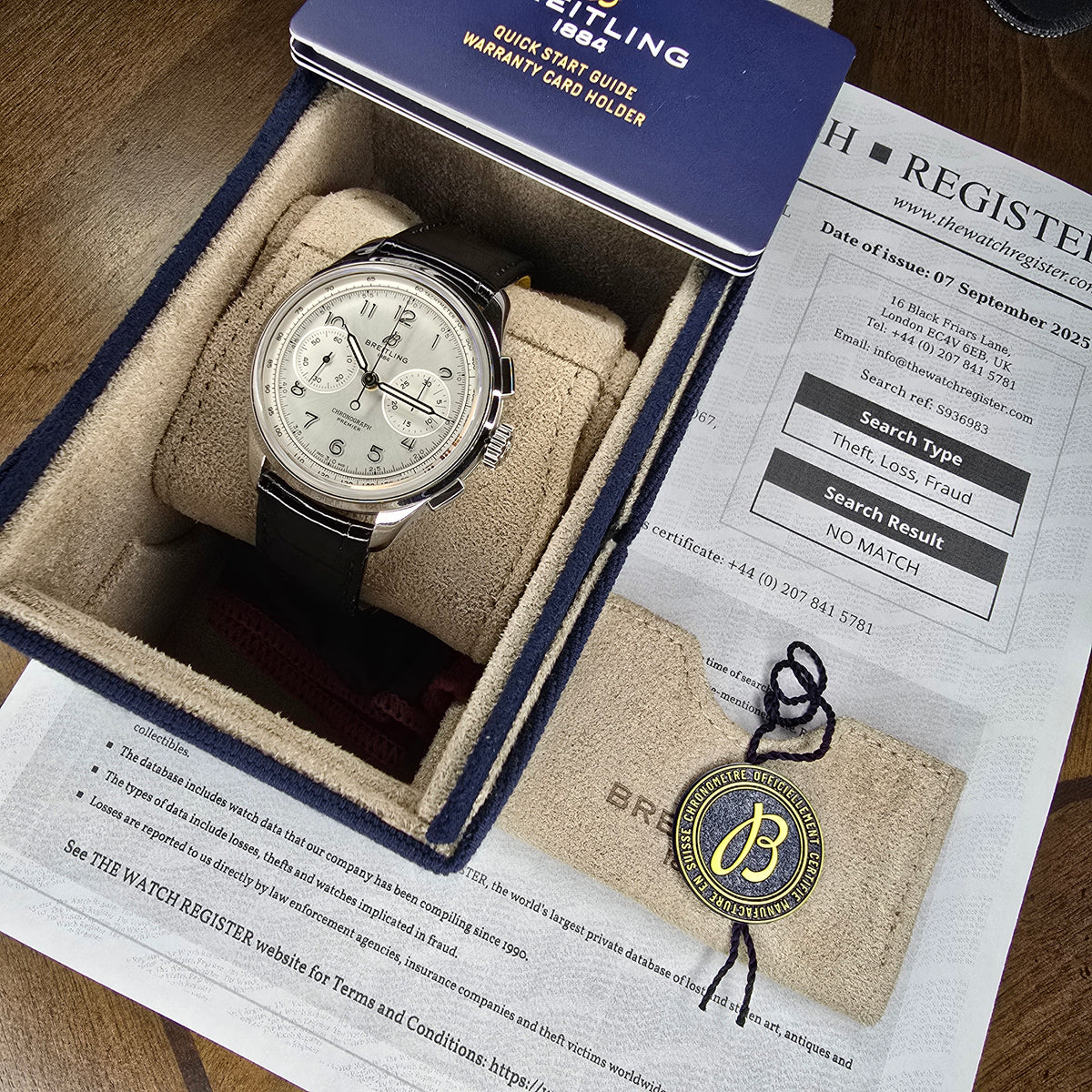 Breitling Premier B09 AB09303 contents