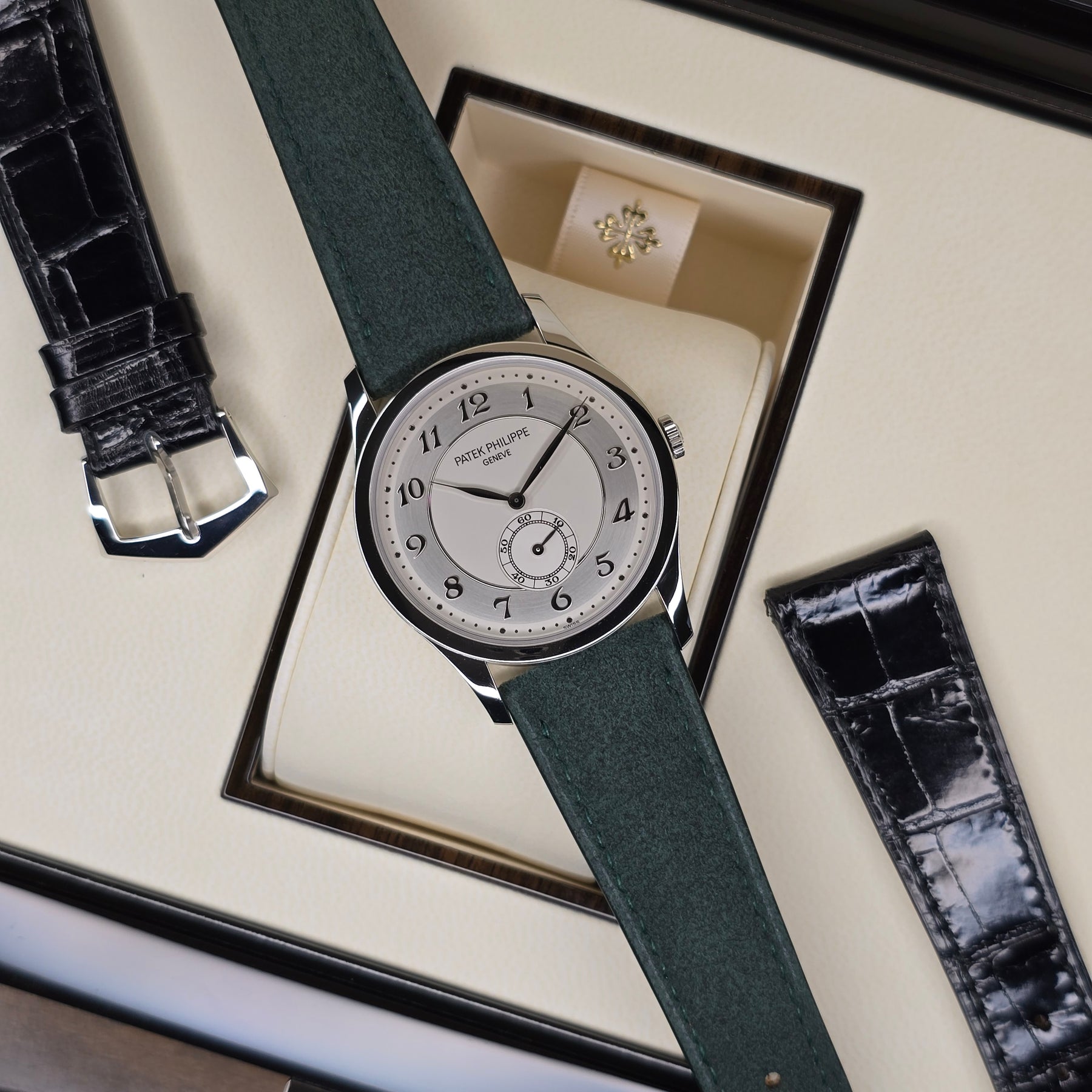 Patek Philippe Calatrava 5196P-001 front
