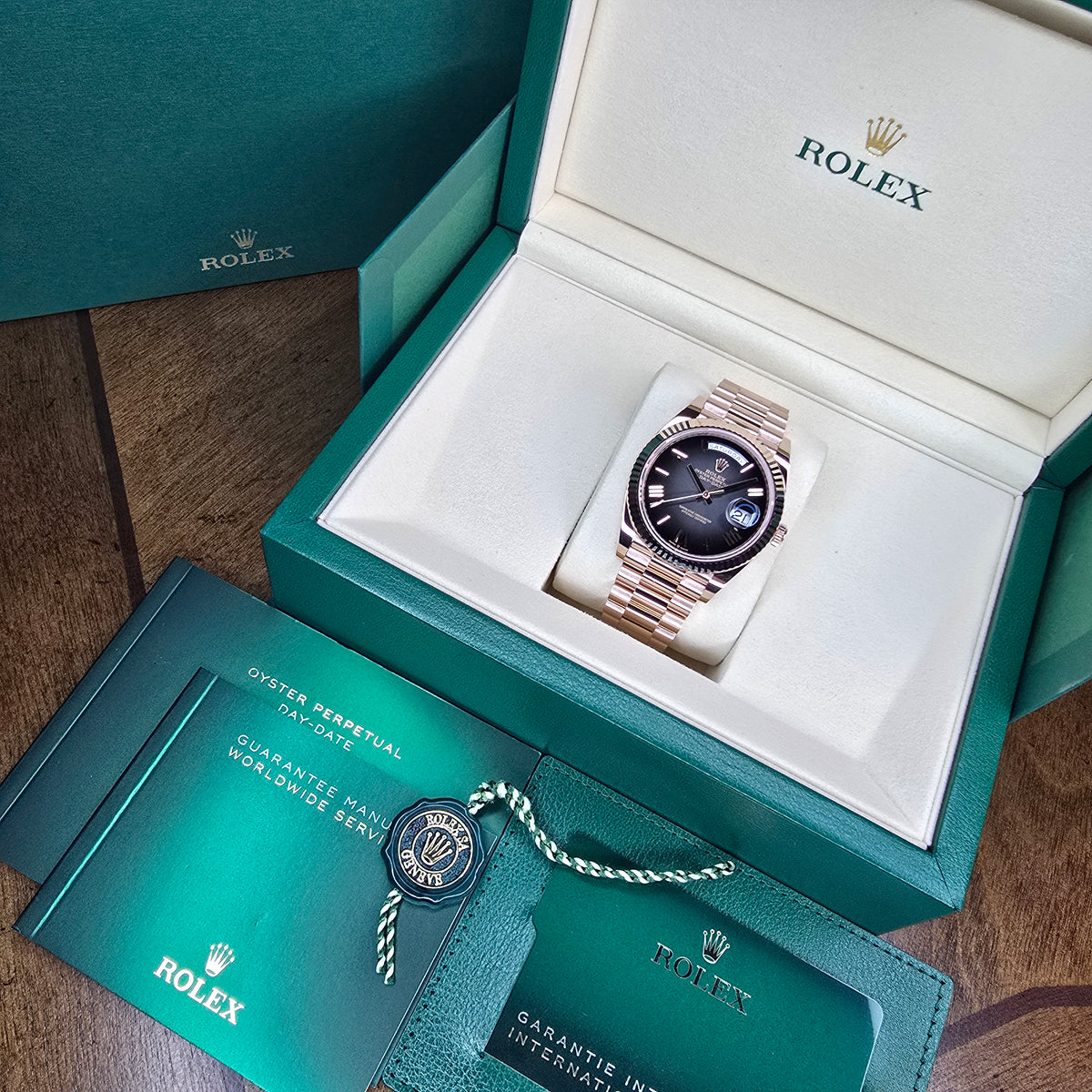 Rolex Day-Date Slate Ombre Rose Gold 228235 full set