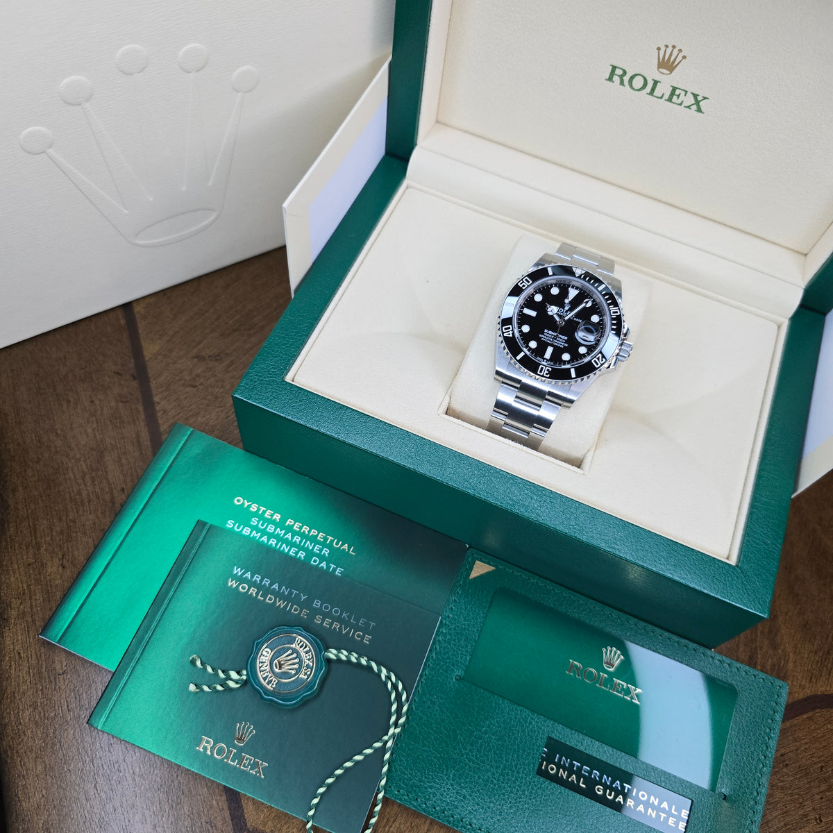 Rolex Submariner Date 126610LN full set