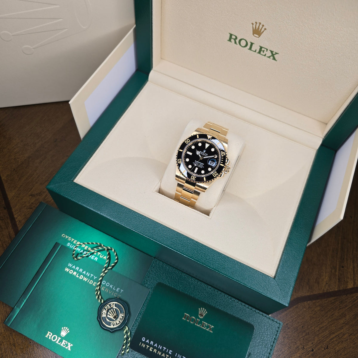 Rolex Submariner Date 126618LN full set
