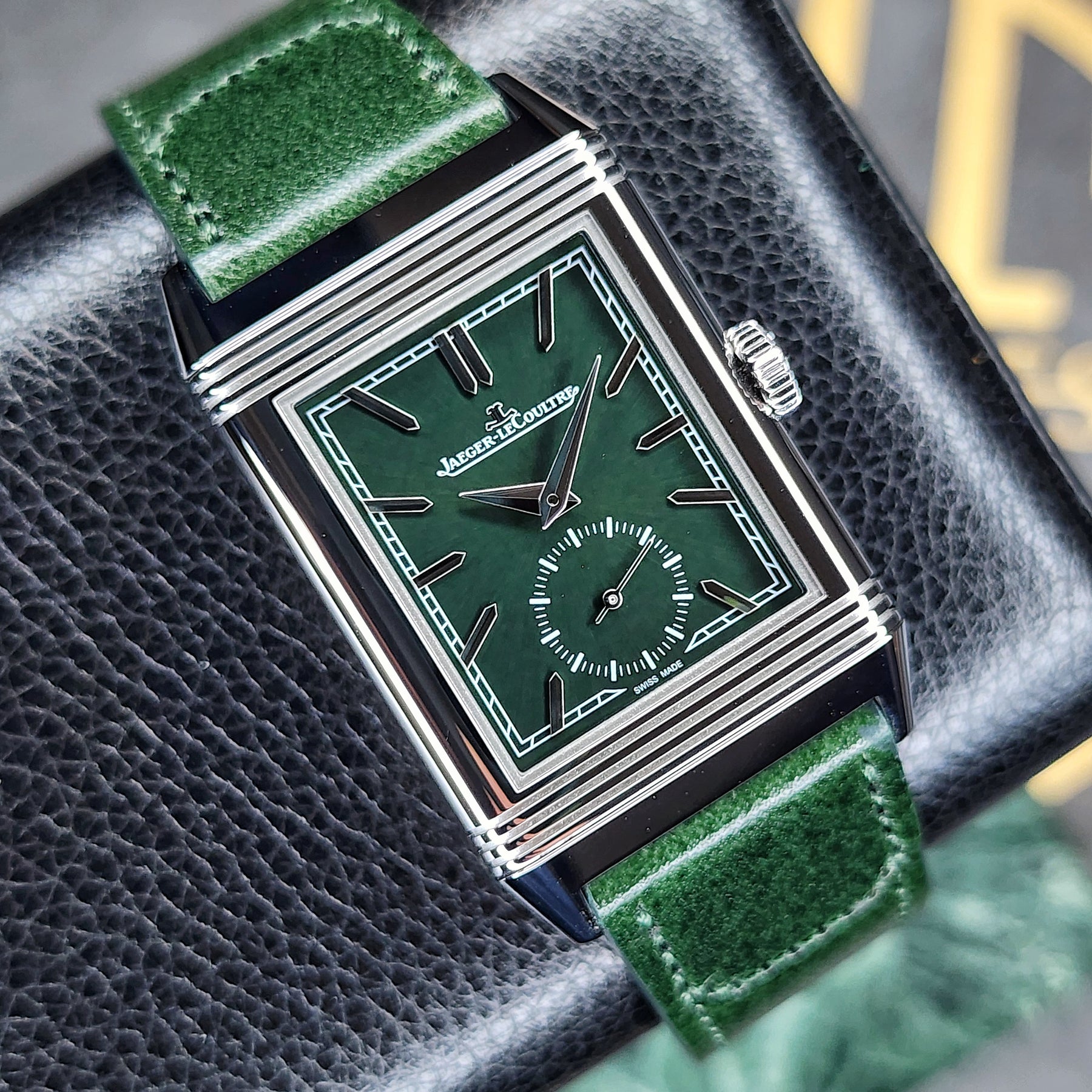 Jaeger-LeCoultre Reverso Tribute front view