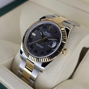 Rolex Datejust Wimbledon 126333 right side case