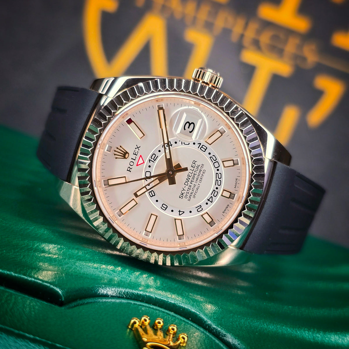 Rolex Sky-Dweller 326135 front