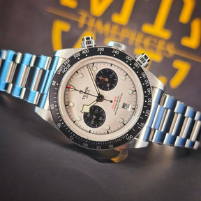 Tudor Black Bay Chrono Panda M79360N dial
