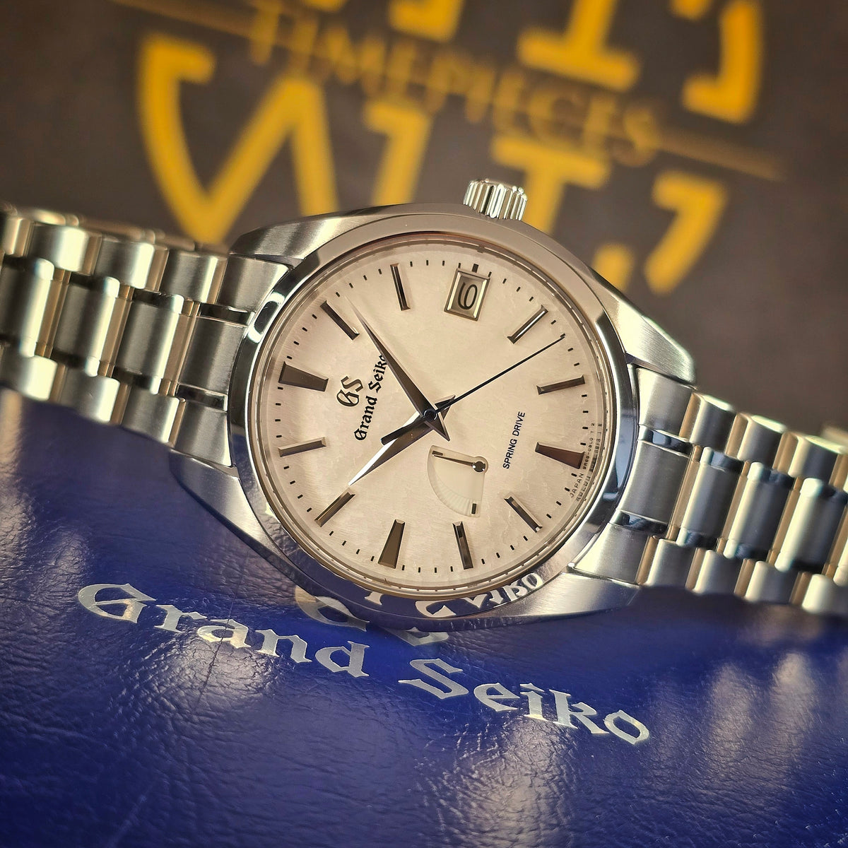 Grand Seiko Heritage SBGA211 Snowflake dial
