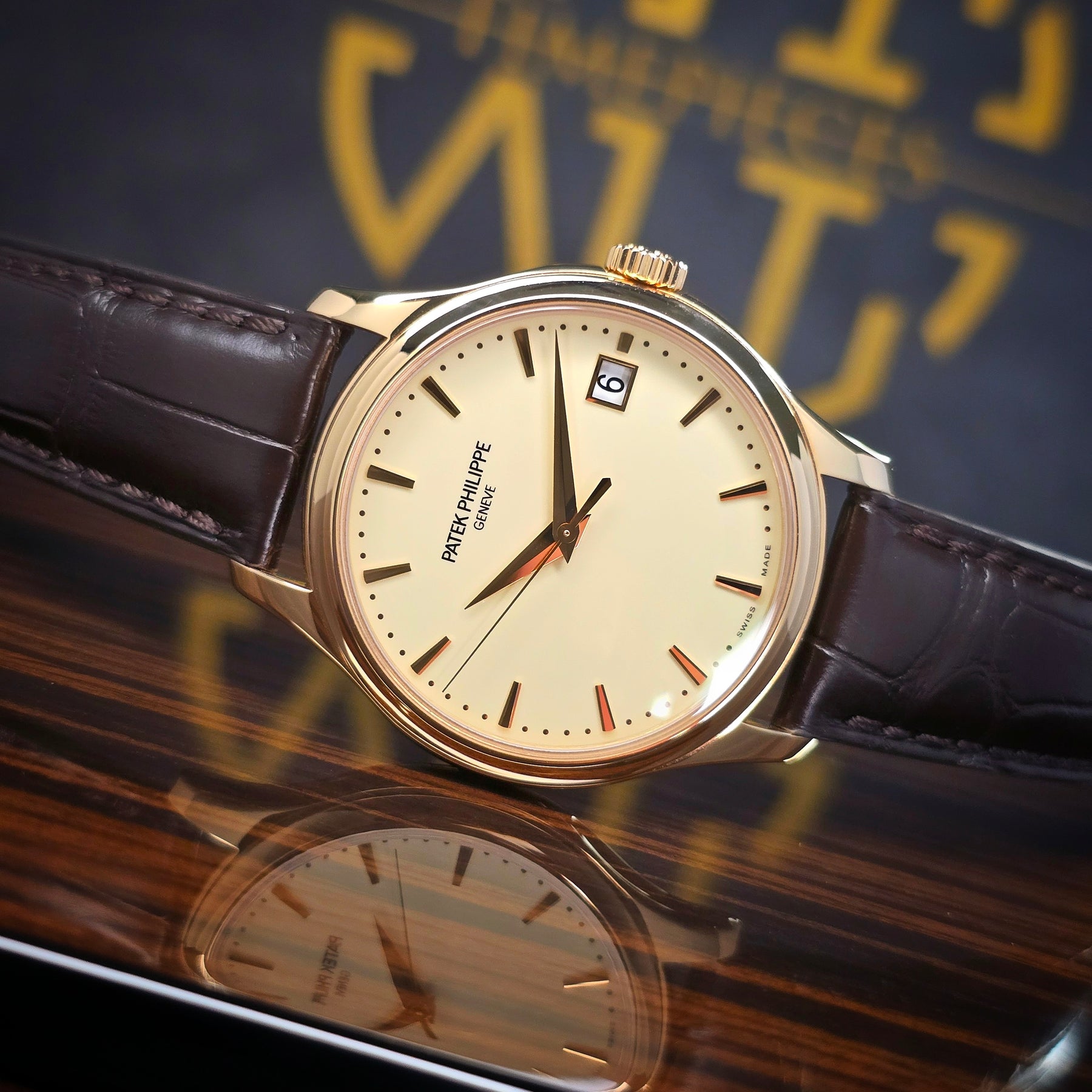 Patek Philippe Calatrava 5227R-001 dial